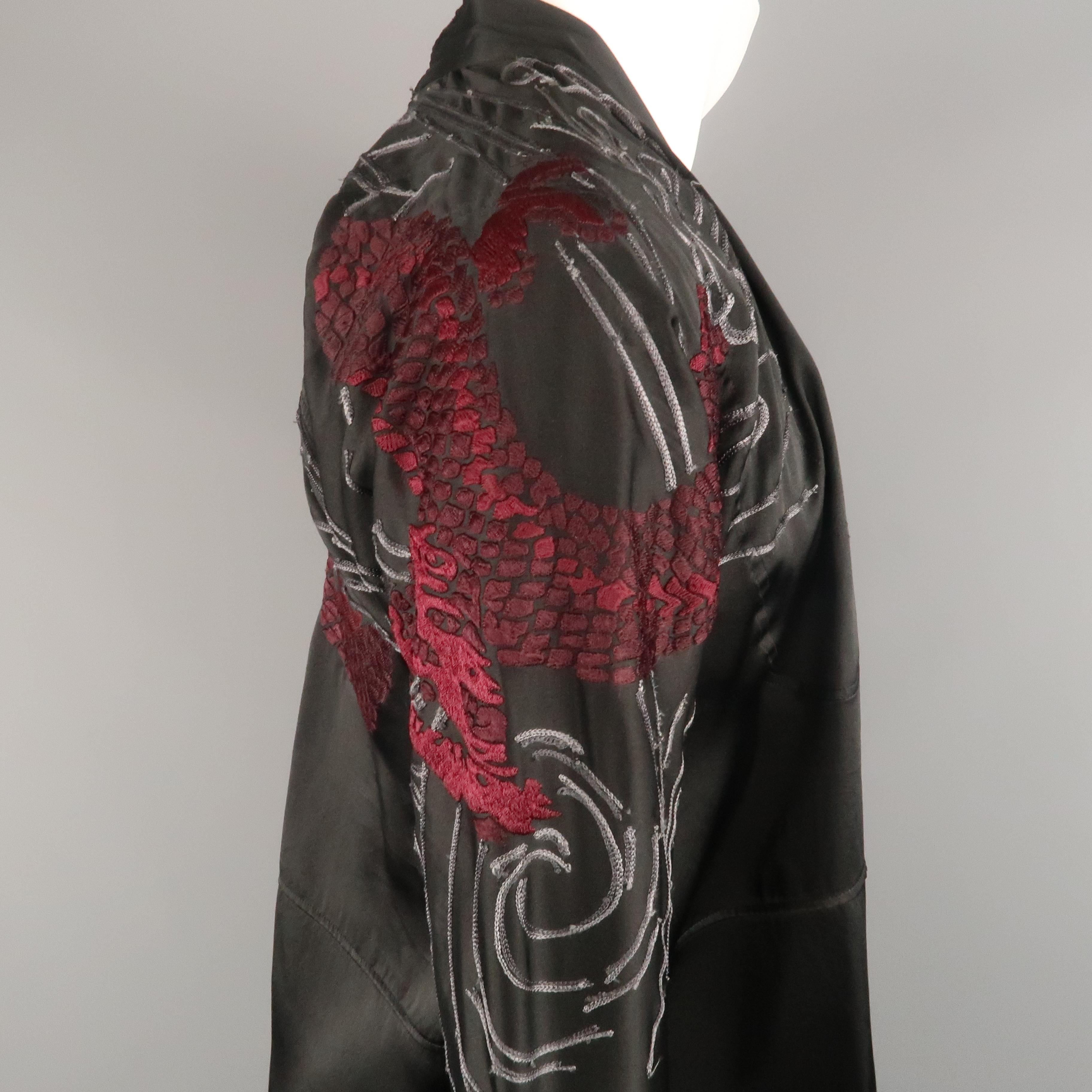 Men's GUCCI by TOM FORD S Black Dragon Print Silk Kimono Style Long Sleeve Shirt 10