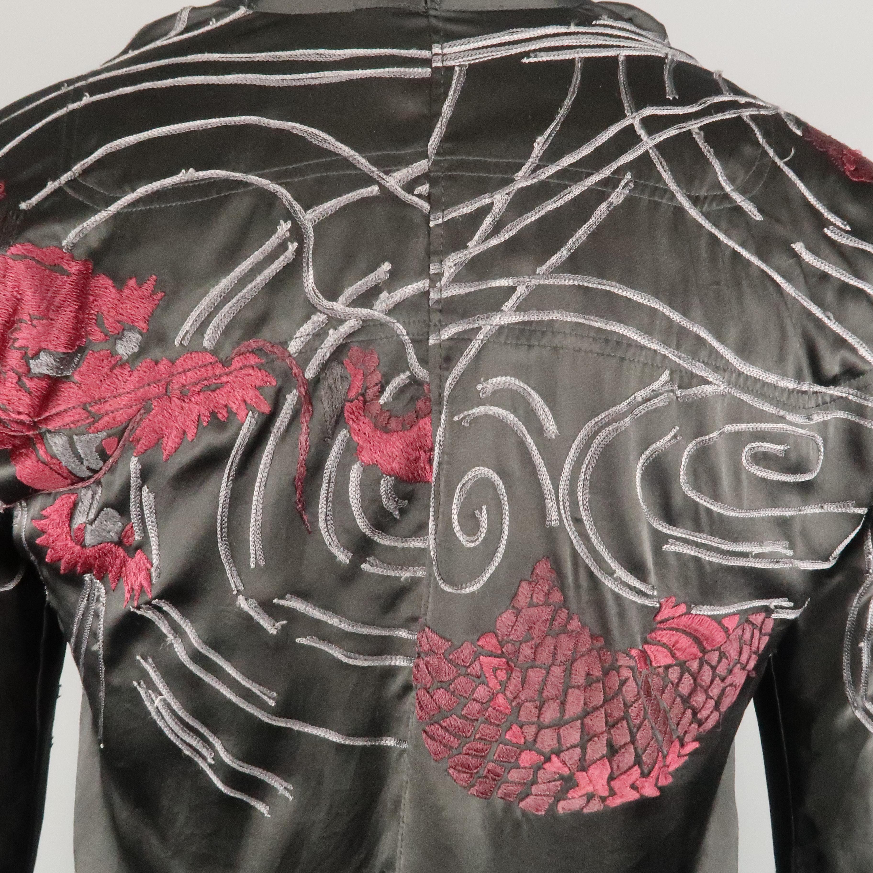 Men's GUCCI by TOM FORD S Black Dragon Print Silk Kimono Style Long Sleeve Shirt 2