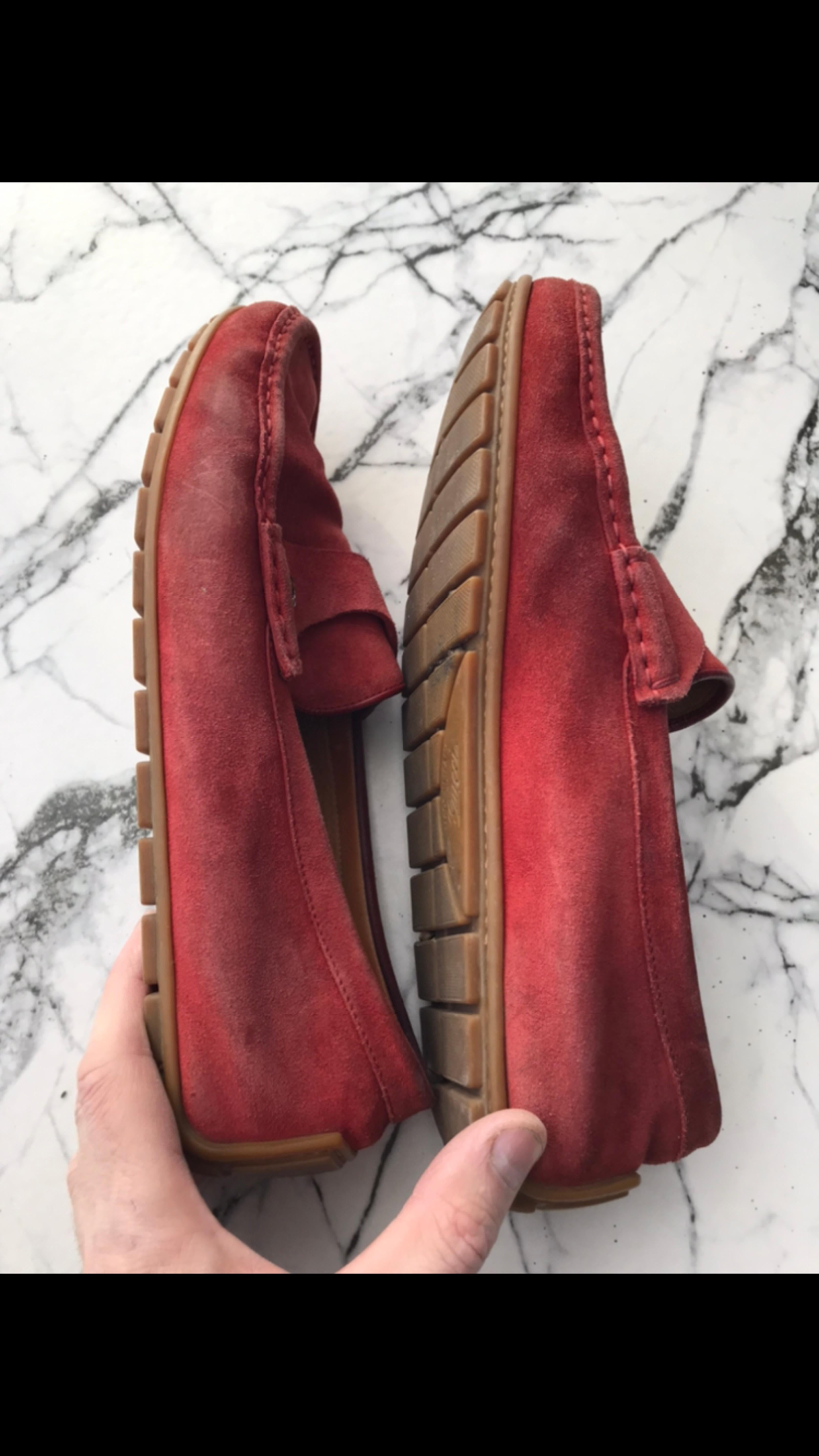 Men's Gucci loafers, size 8.5 In Distressed Condition For Sale In Нұр-Сұлтан, KZ