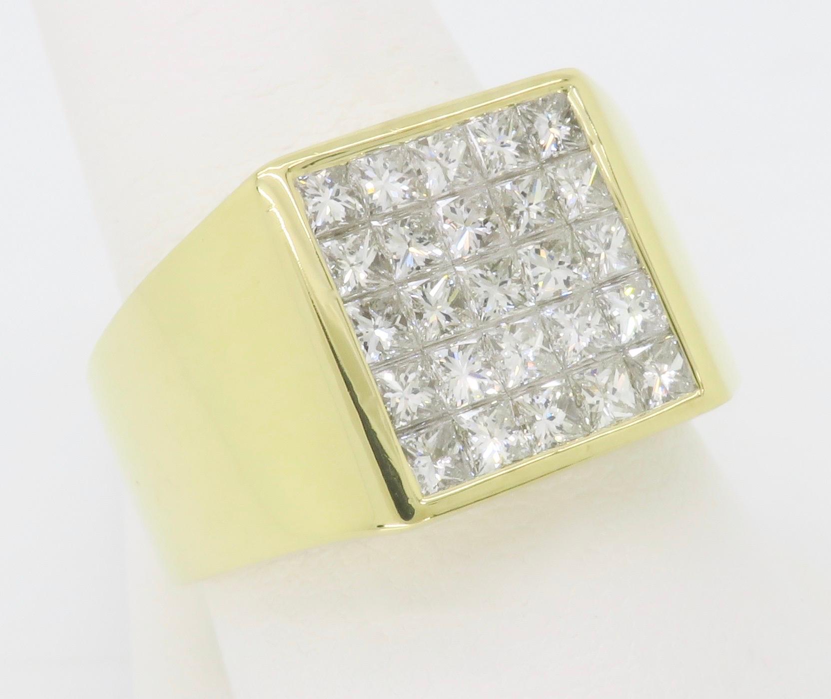 Men's Invisible Set 2.70CTW Diamond Ring made in 18k Yellow Gold  In Excellent Condition For Sale In Webster, NY