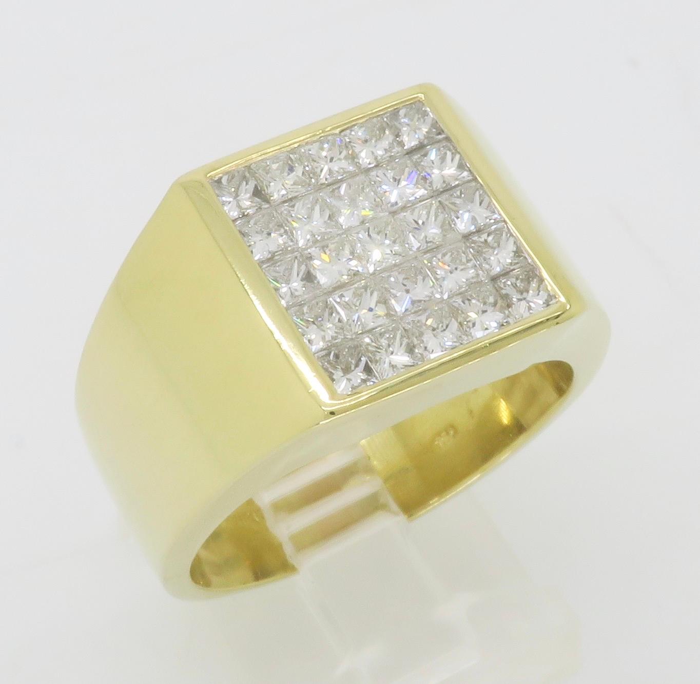 Men's Invisible Set 2.70CTW Diamond Ring made in 18k Yellow Gold  For Sale 4