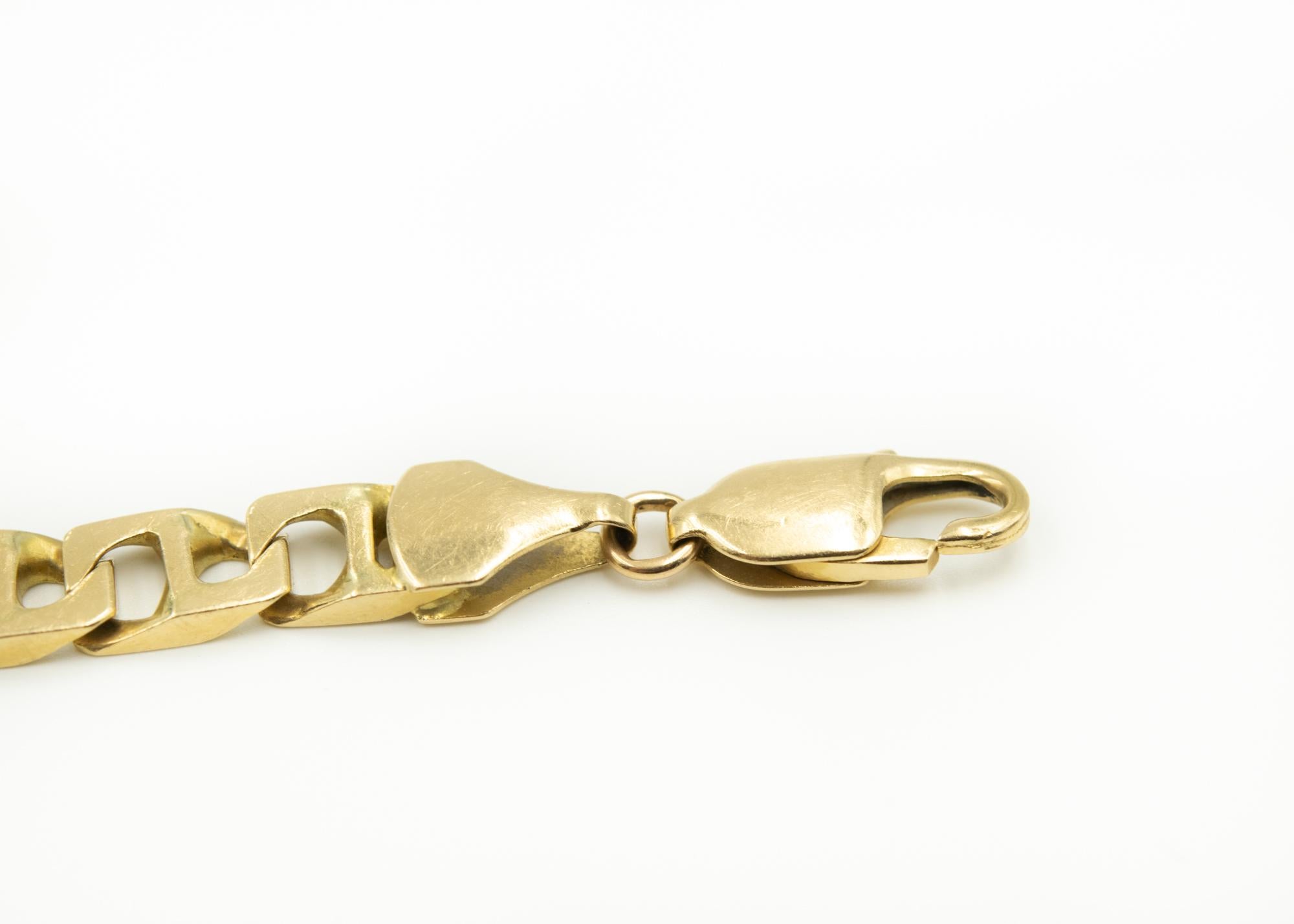 Bracelet italien d'ancre de marin modifiée à maillons plats en or jaune pour hommes Bon état - En vente à Miami Beach, FL