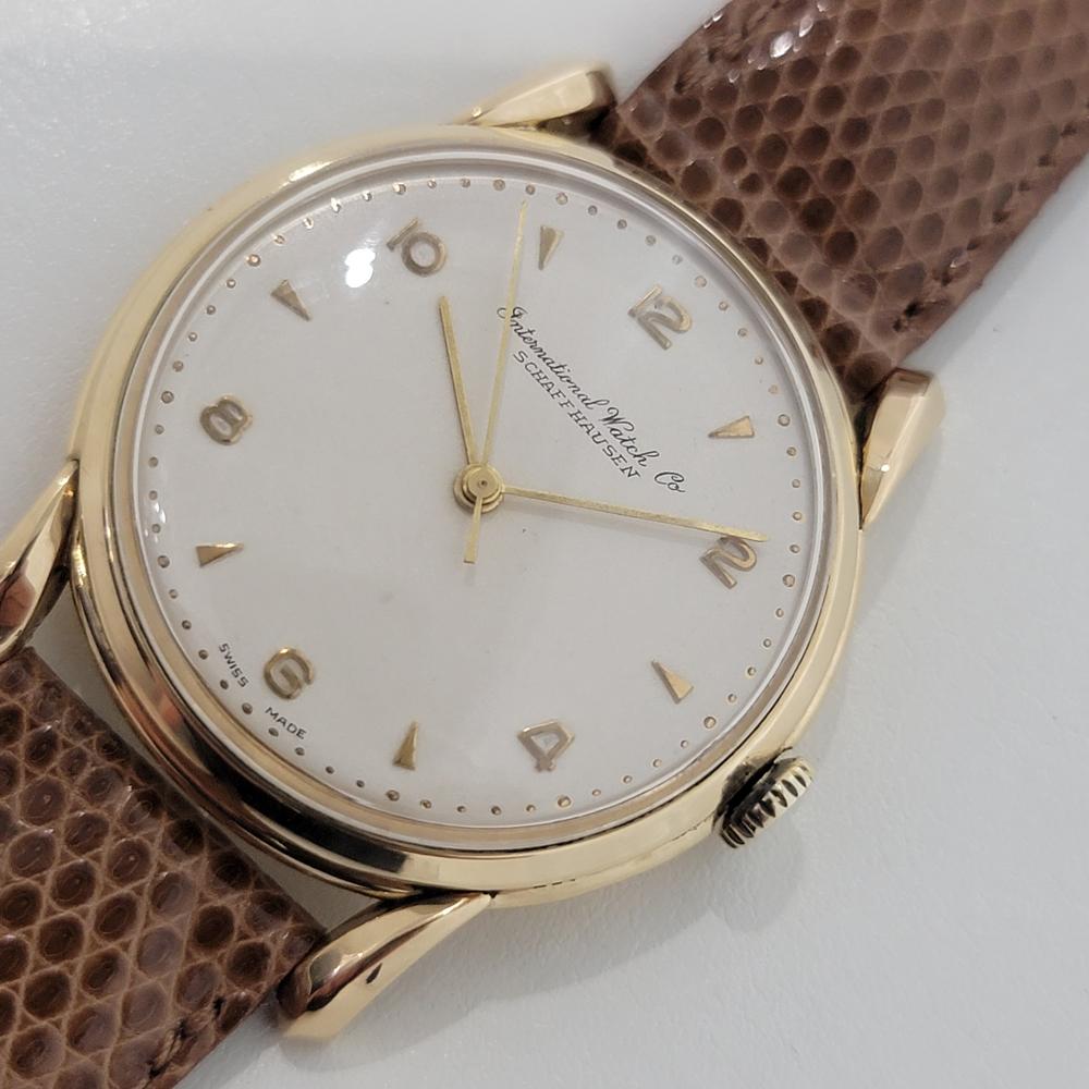 Mens IWC Schaffhausen 18k Gold 37mm Manual Wind Watch 1960s Vintage RA350 Pour hommes en vente