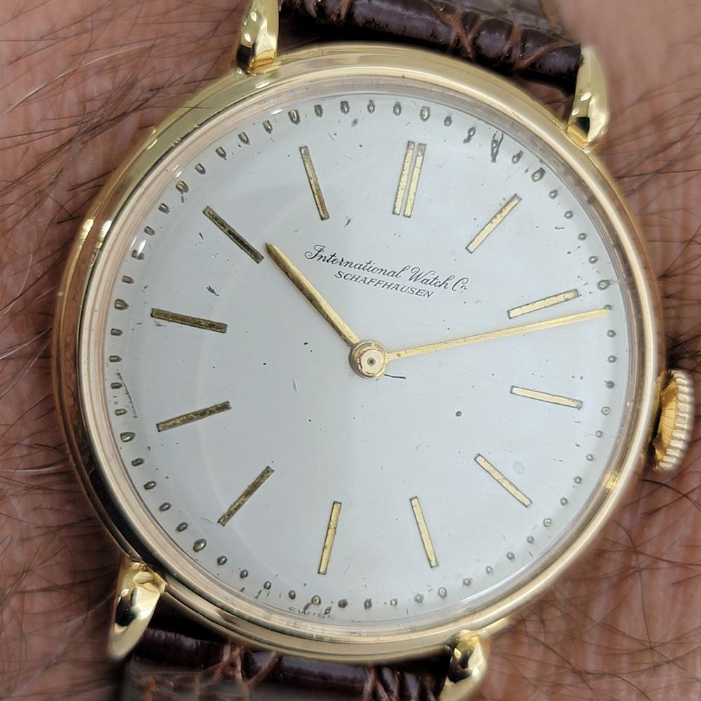 IWC Schaffhausen or massif 18 carats Jumbo 37 mm à remontage manuel des années 1960 vintage RA440B en vente 9