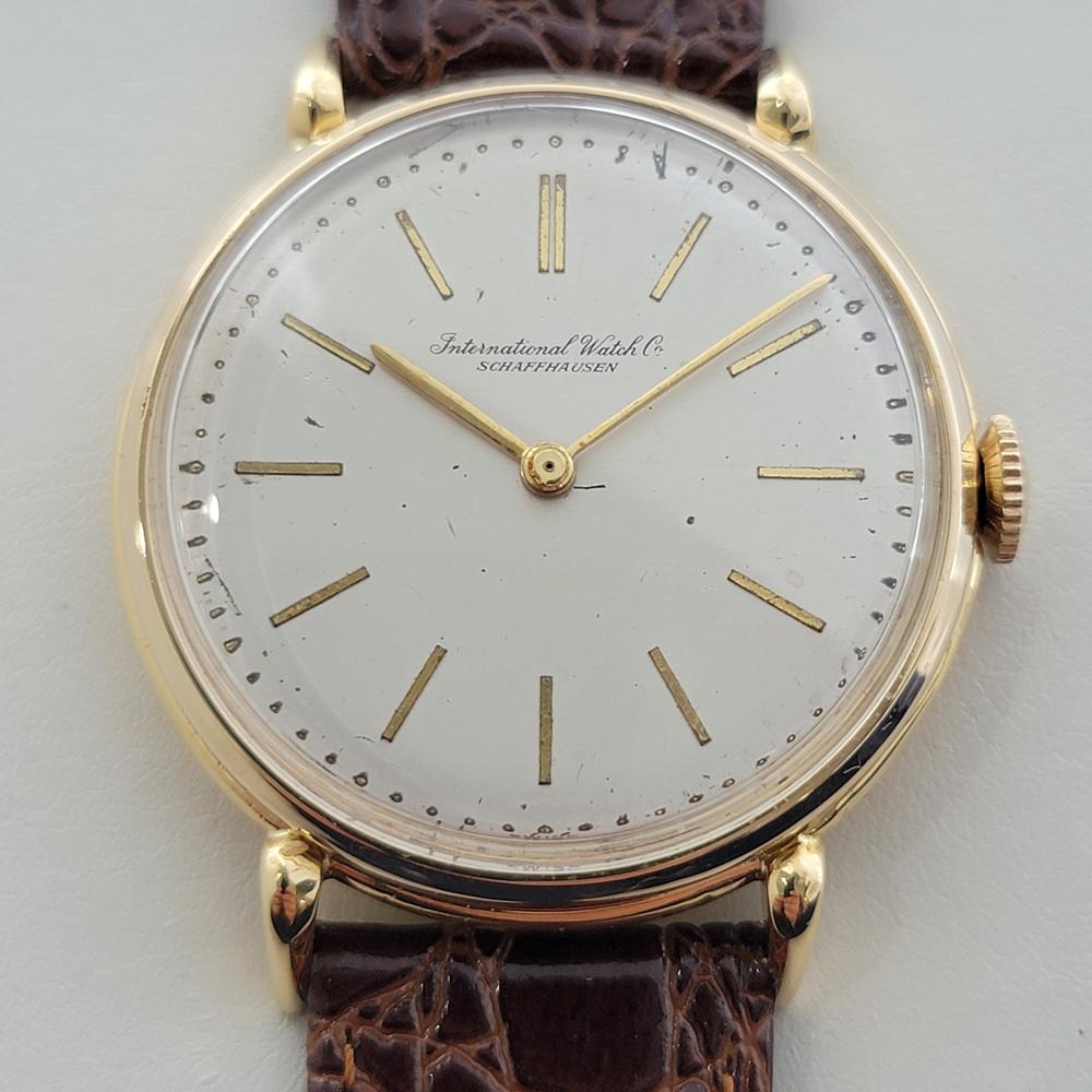  Luxe intemporel, montre habillée IWC Schaffhausen à remontage manuel pour homme, A.C.C., en excellent état de marche. Vérifié authentique par un maître horloger. Magnifique cadran vintage signé IWC, index bâtons, aiguilles dorées des minutes et des