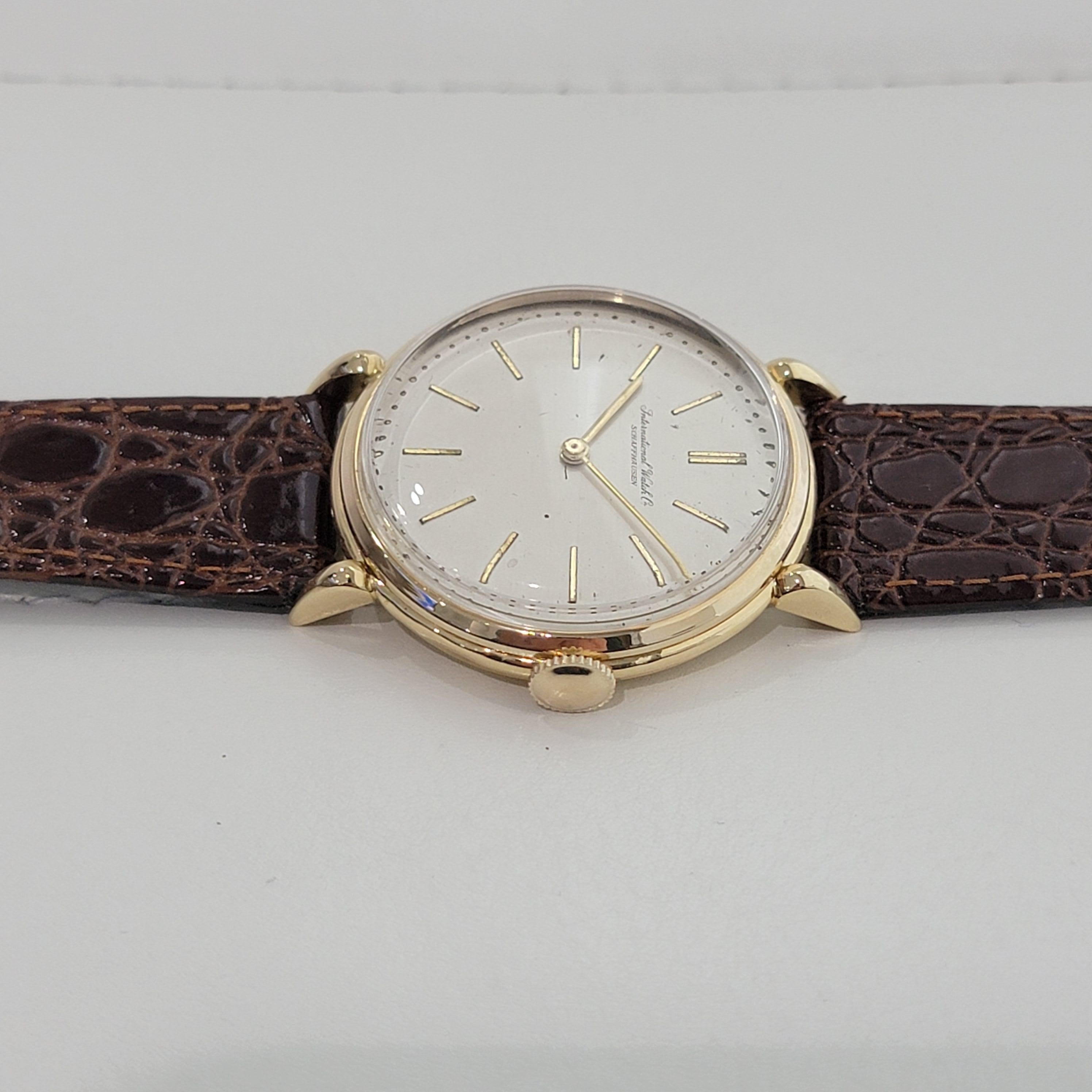 Mens IWC Schaffhausen 18k Solid Gold Jumbo 37mm Manual Wind 1960s Vintage RA513 For Sale 1