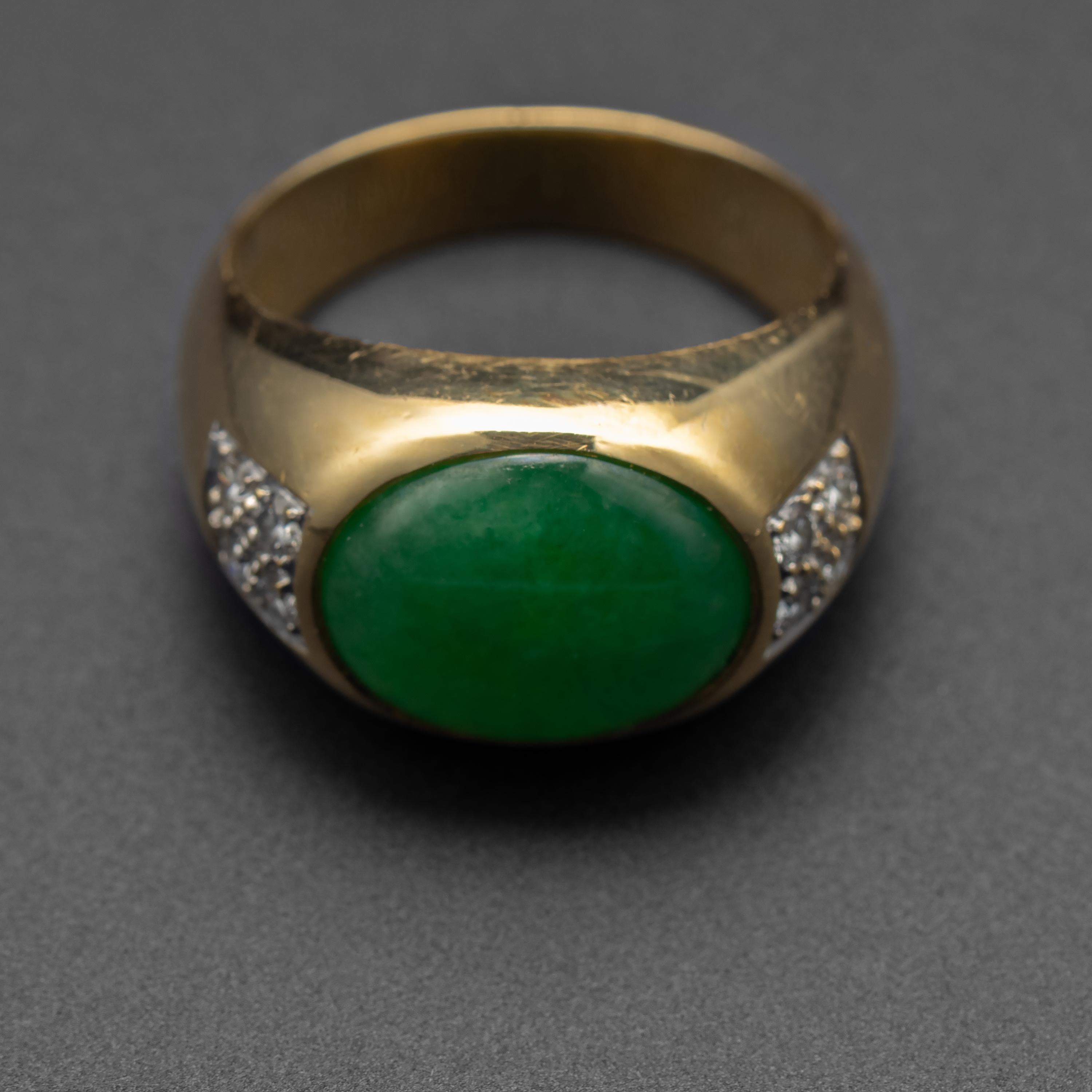 Contemporary Men's Jade and Diamond Ring circa 1980s Certified Untreated