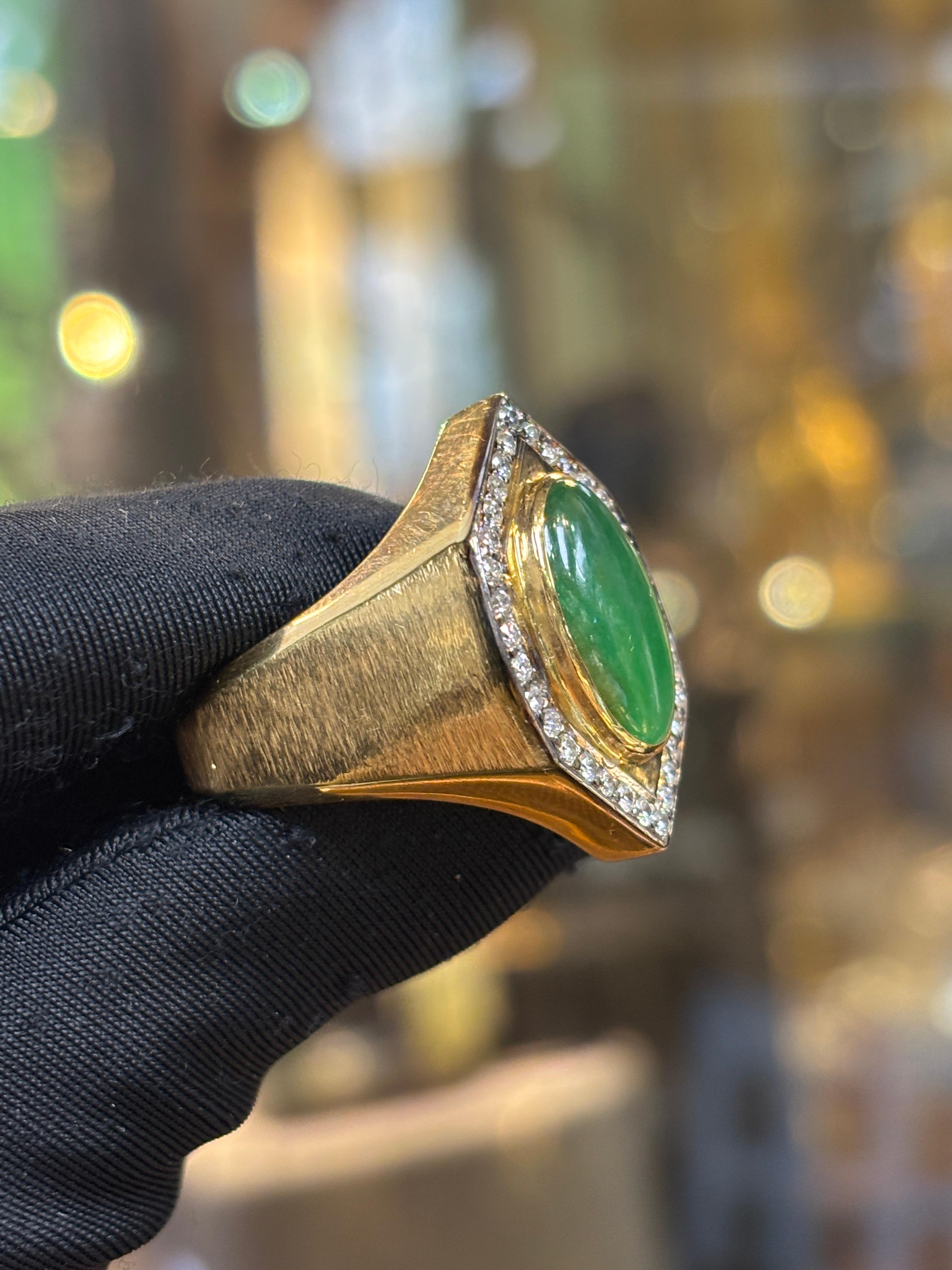 Mixed Cut Men's Jade and Diamond Ring For Sale