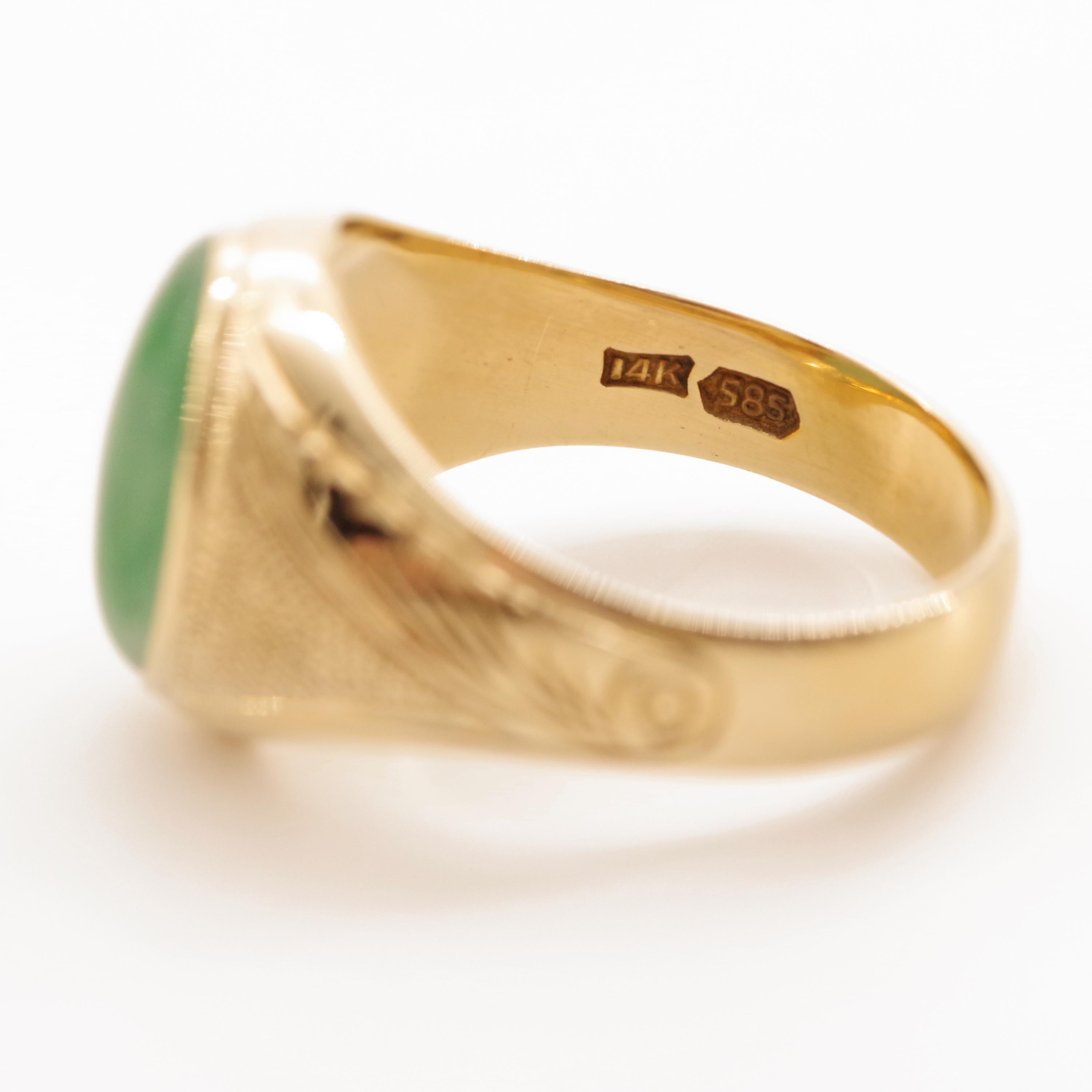 Certified Untreated Men's Jade Ring from Midcentury 5