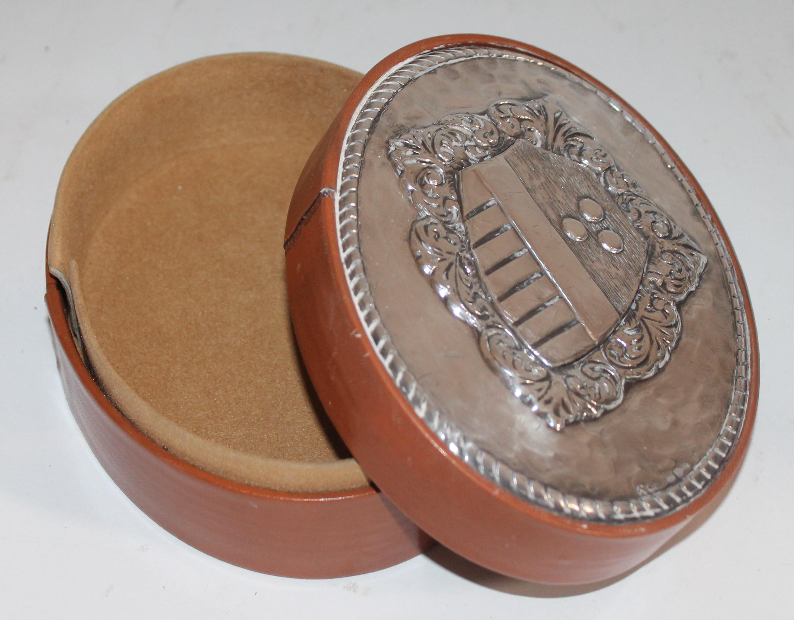 Joyero de cuero y plata de ley para hombre Estadounidense en venta