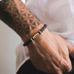 Herren-Armband aus geflochtenem Leder 0,52 Karat Diamanten 14K Gelbgold, Shlomit Rogel