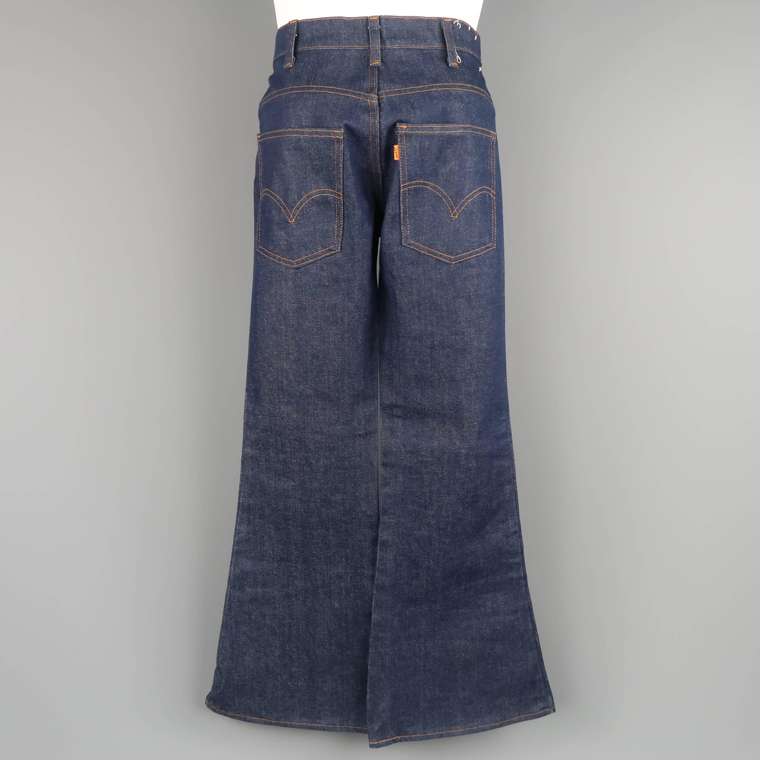 Men's LEVI'S VINTAGE Size 30 Indigo Contrast Stitch Denim Flaired Jeans 3