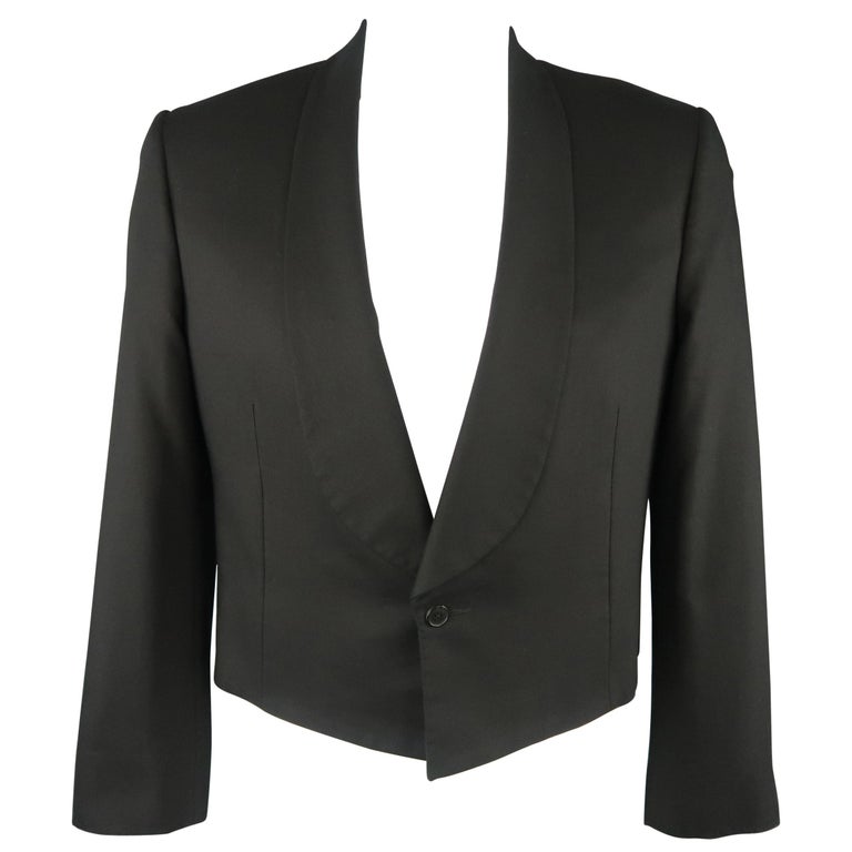Men&#39;s LOUIS VUITTON 44 Black Wool Shawl Collar Cropped Jacket For Sale at 1stdibs