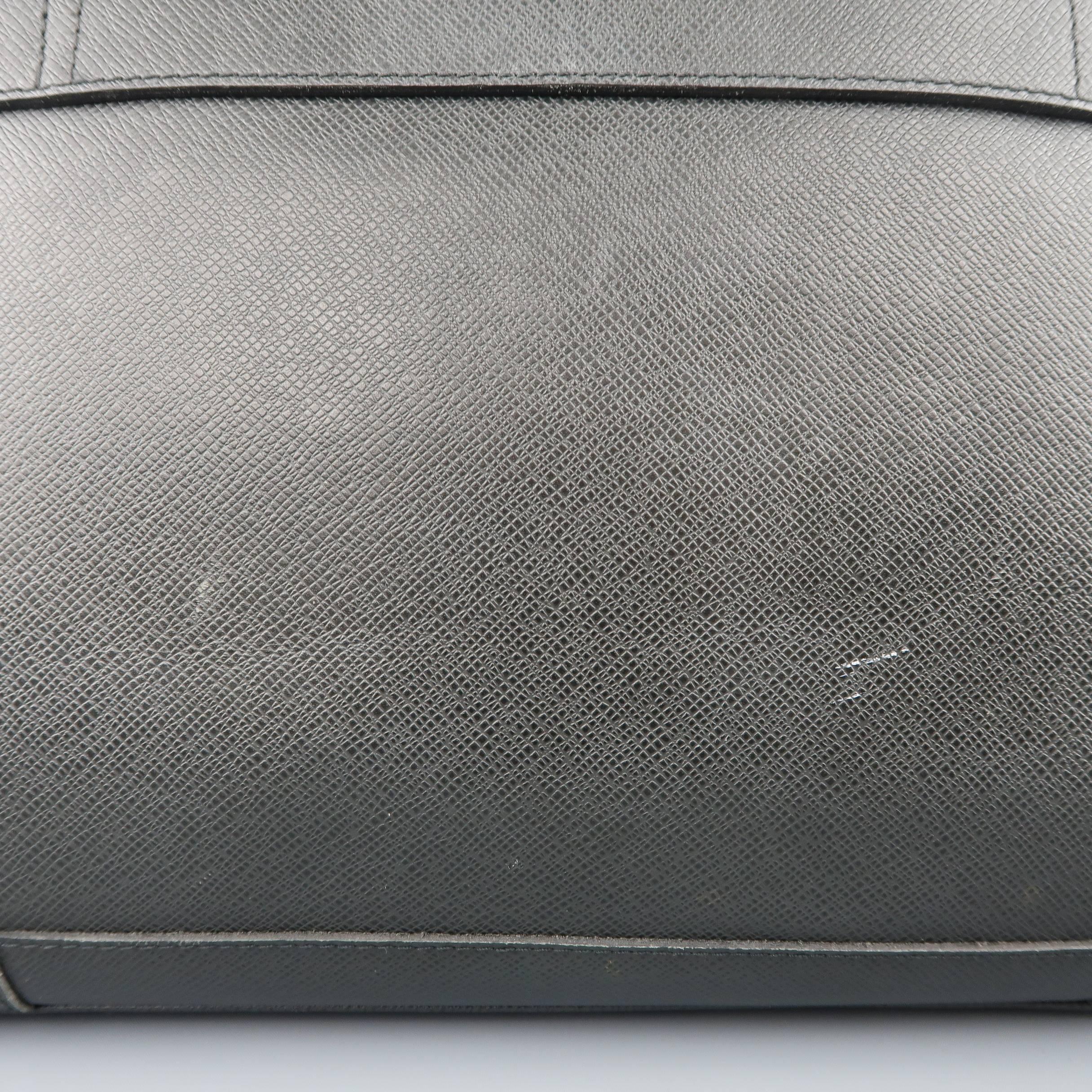 Louis Vuitton Men's Briefcase Black Taiga Textured Leather Travel Bag Attache  7
