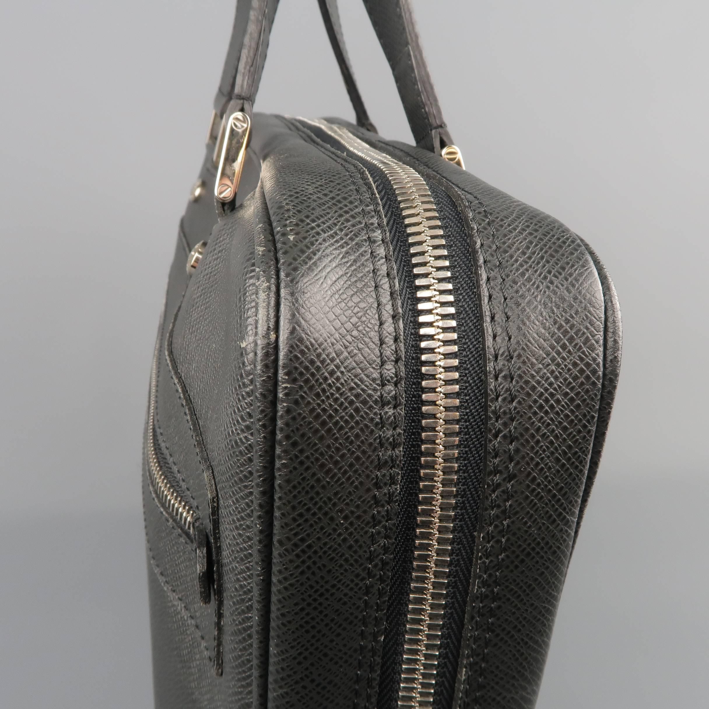 Louis Vuitton Men's Briefcase Black Taiga Textured Leather Travel Bag Attache  10
