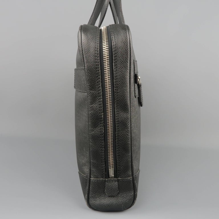 Louis Vuitton Men&#39;s Briefcase Black Taiga Textured Leather Travel Bag Attache at 1stdibs