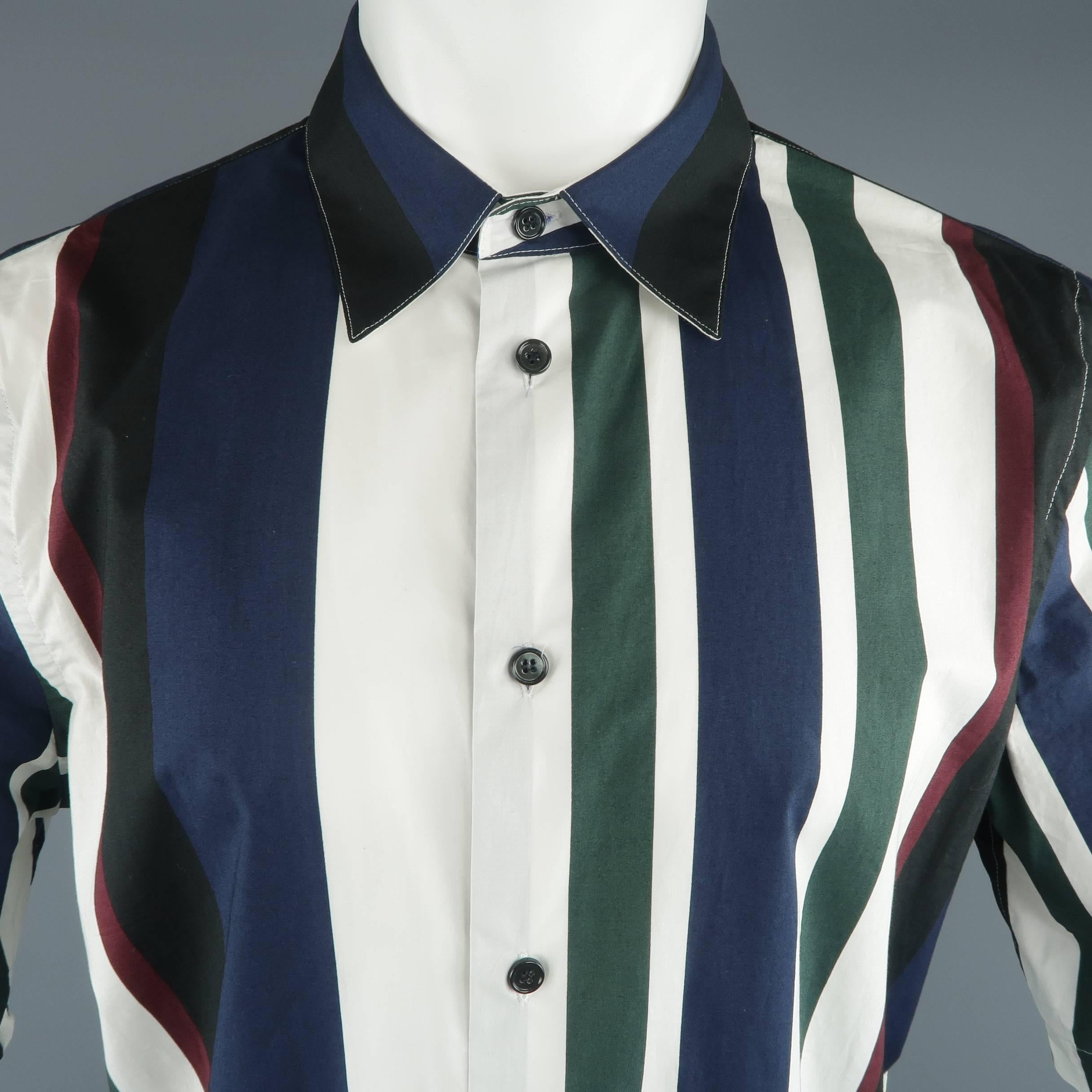MARNI short sleeve button up shirt comes in white cotton with a pointed collar and navy, forest green, and burgundy stripe pattern throughout. Made in Italy.
 
Excellent Pre-Owned Condition.
Marked: IT 52
 
Measurements:
 
Shoulder: 18 in.
Chest: 46