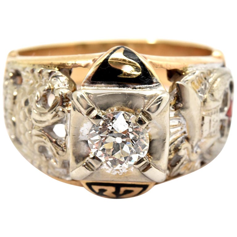 Men&#39;s Masonic 10 Karat Yellow Gold and 0.50 Carat Diamond Ring For Sale at 1stdibs