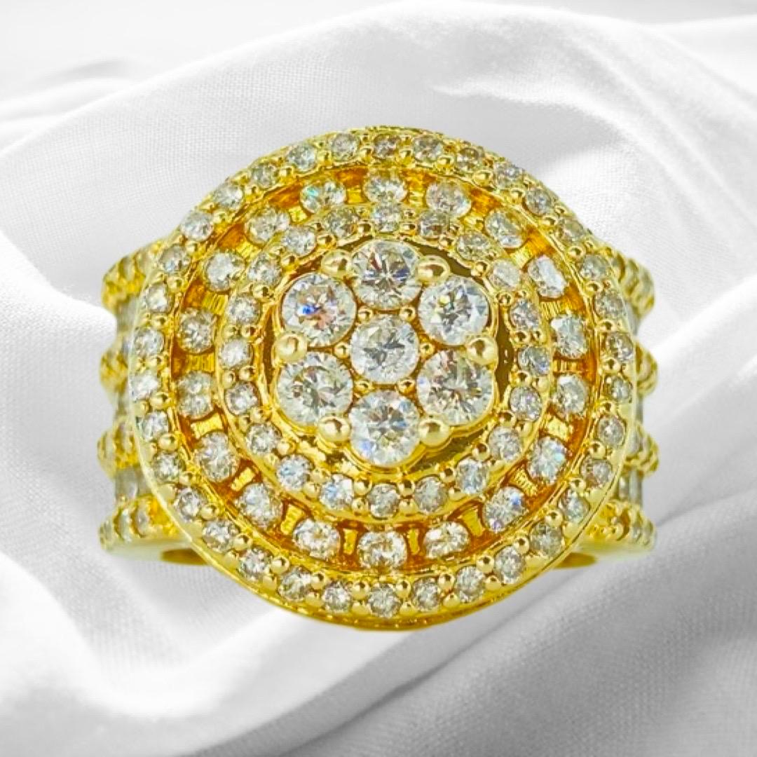 Men’s Massive 4.60 Carat Diamond Ring 14k Gold. The ring is very impressive with many diamonds in this massive size ring. The ring measures H: 19.50mm X W: 25mm . The ring is a size 7. The ring weights 18.4 grams. 