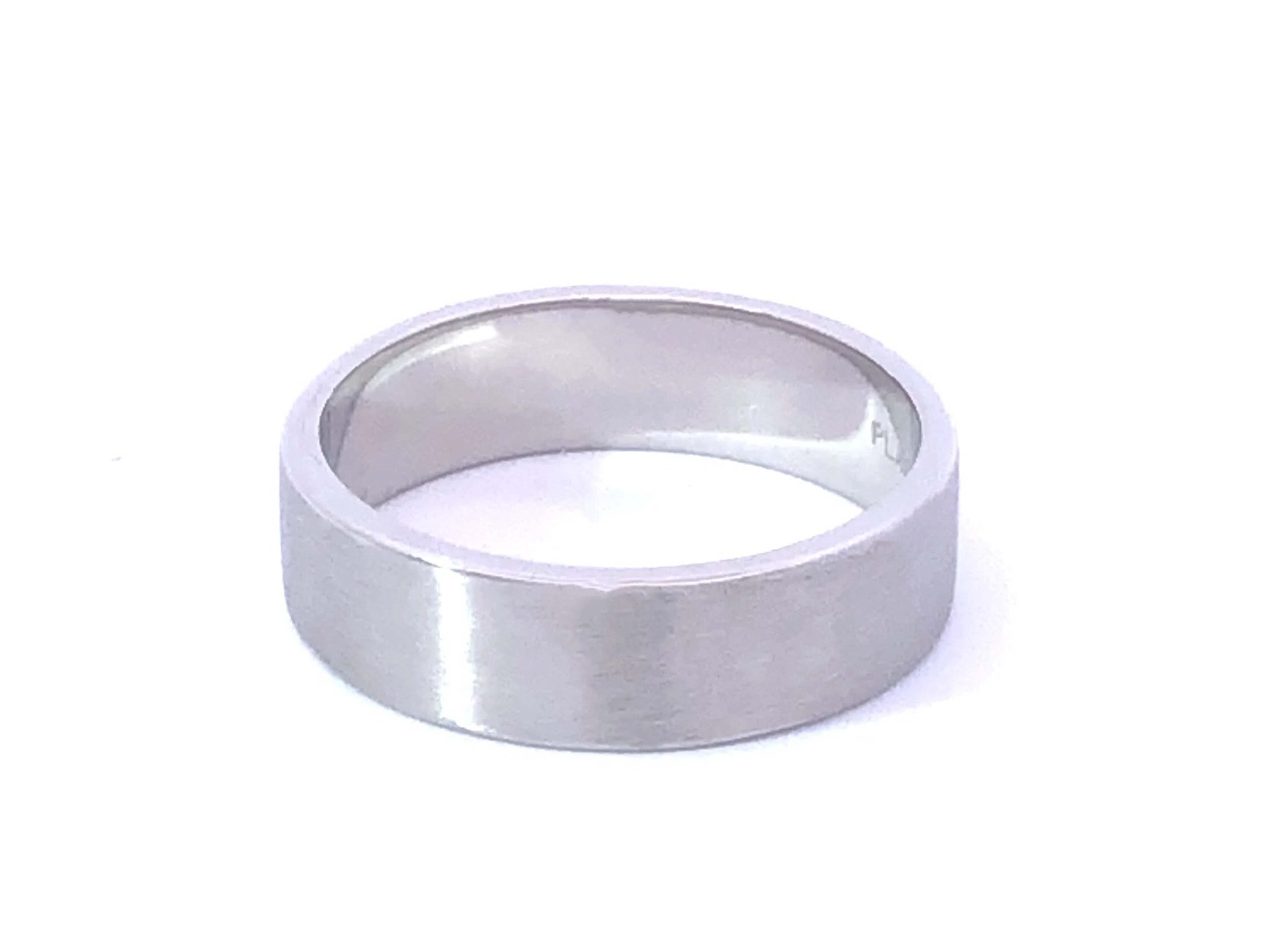 matte platinum wedding band