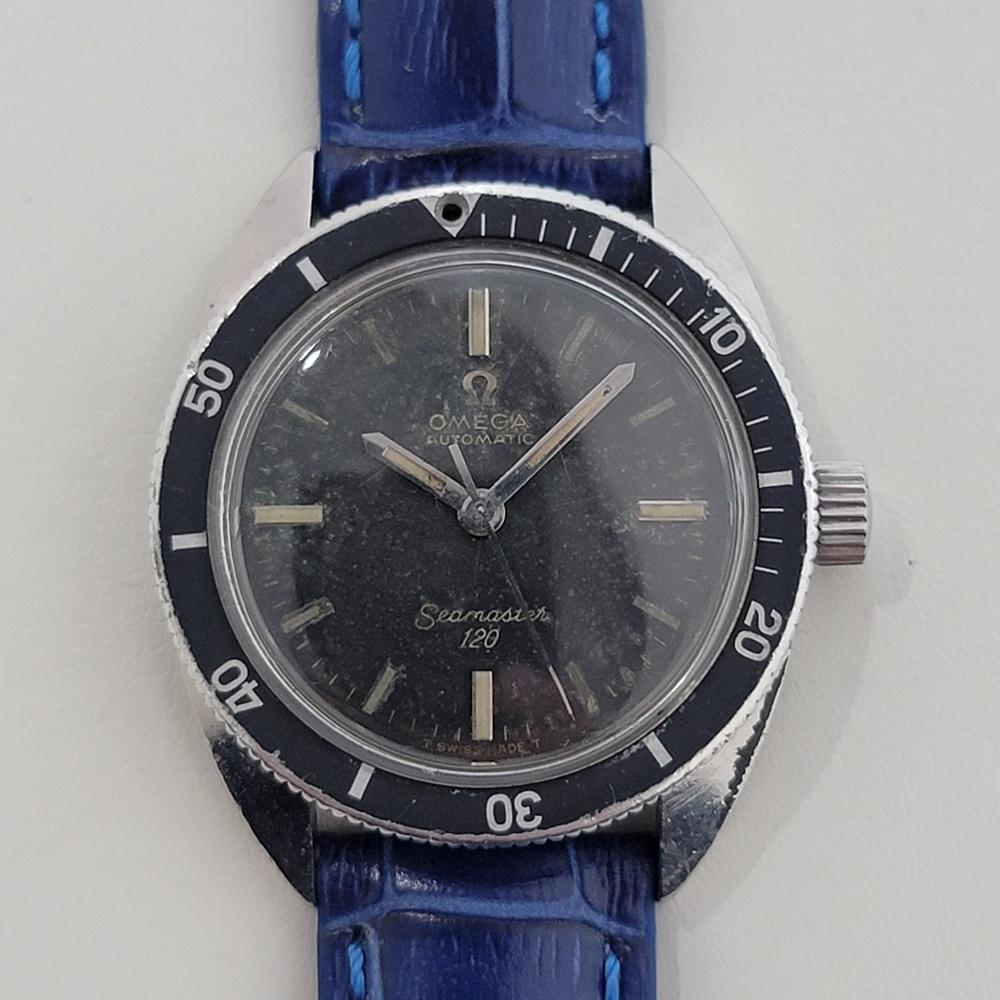 A vintage treasure, Men's midsize Omega Seamaster 120 manual wind, 1966. Verified authentic by a master watchmaker. Original, unrestored Omega black dial, applied baton hour markers, lumed minute and hour hands, sweeping central second hand, hands