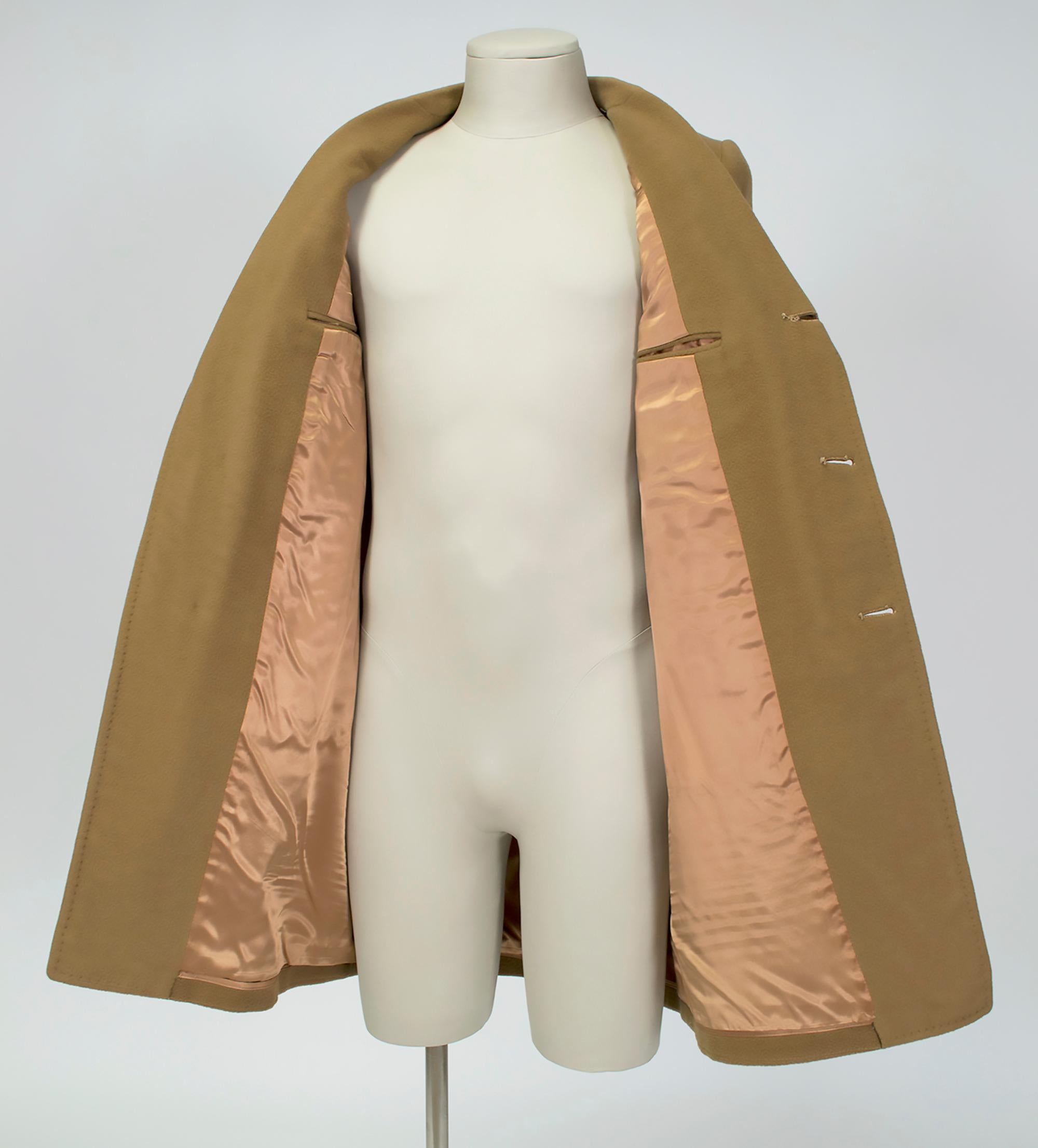 Topcoat minimalista da uomo a 3 bottoni in cammello, visone e cashmere della Mongolia - 40R, 1969 in vendita 3