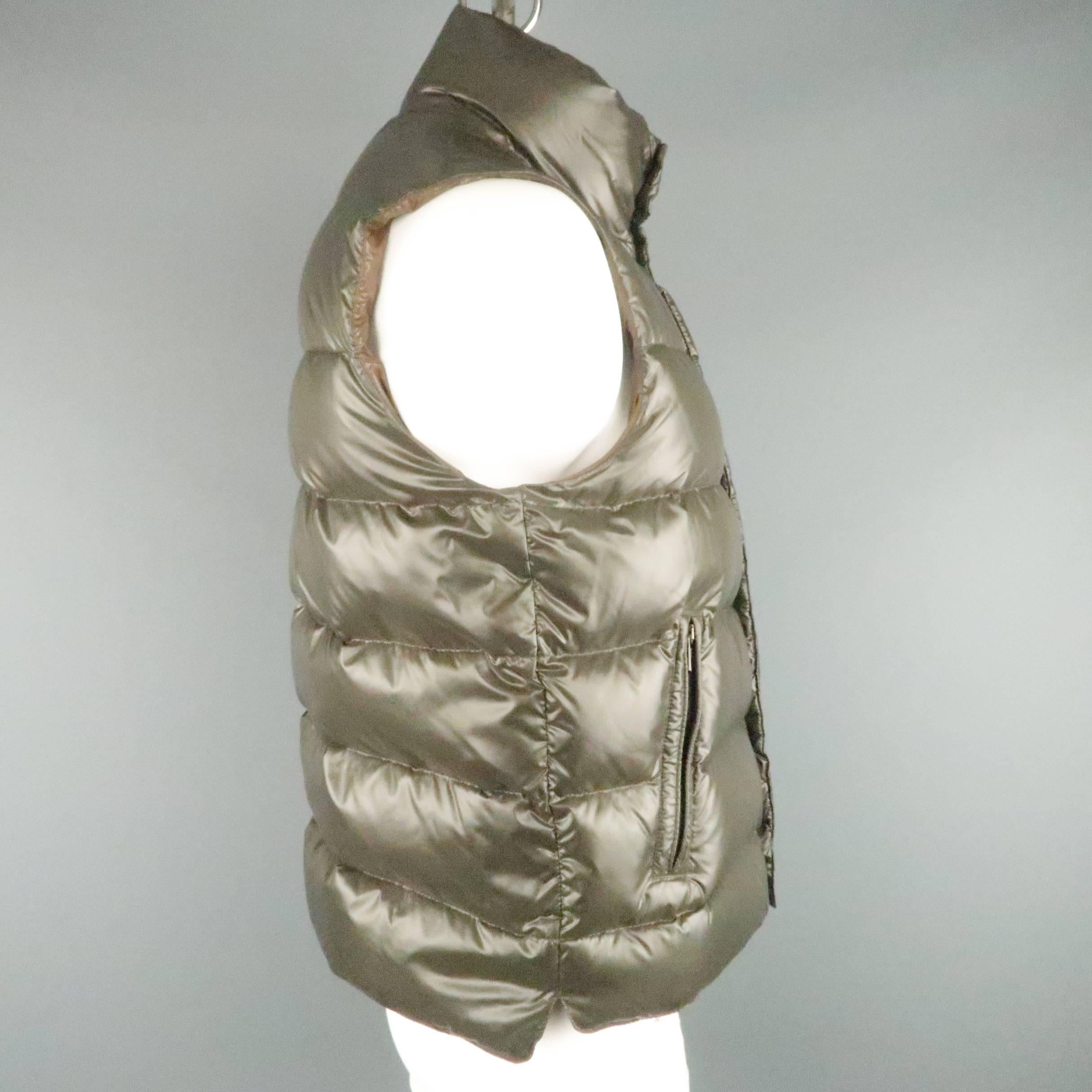 Women's or Men's Men's MONCLER XL Olive Green Quilted Nylon Down Vest