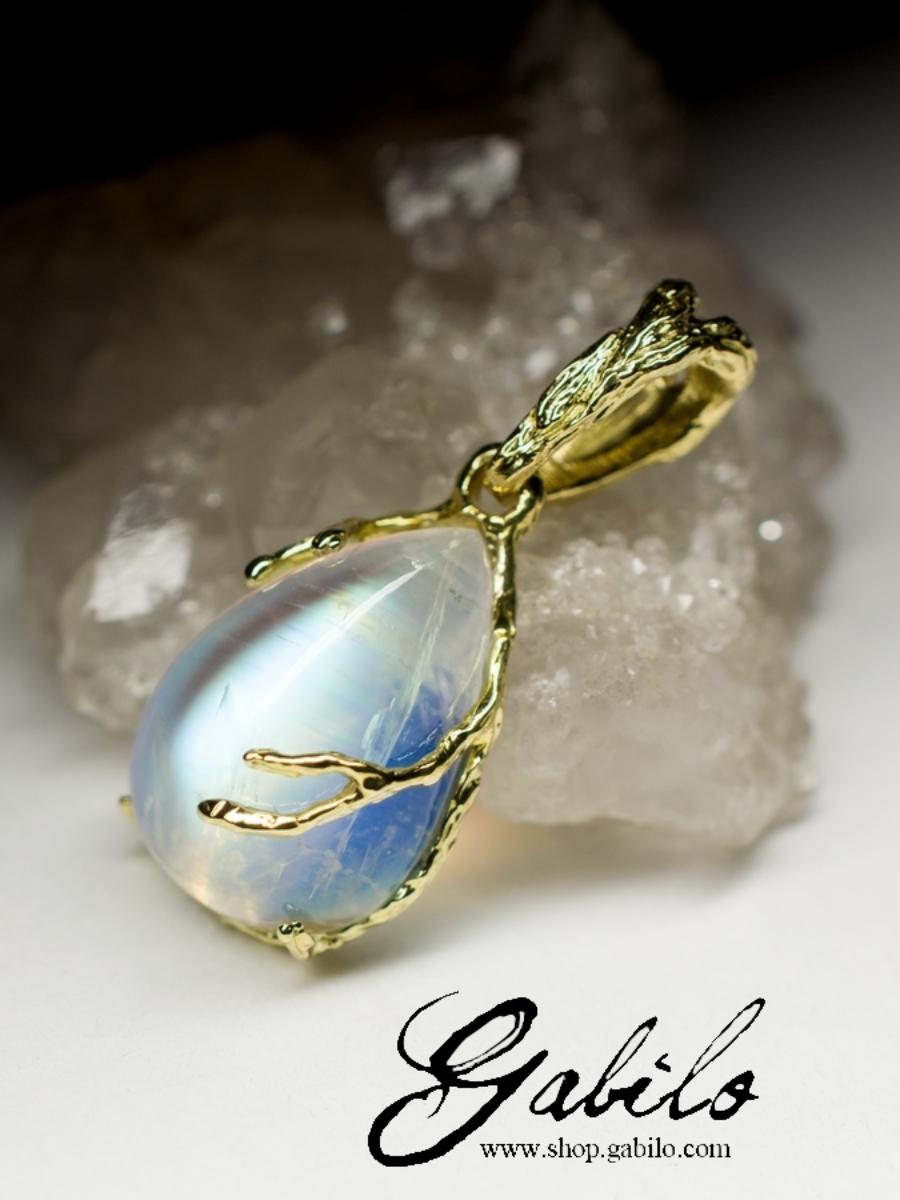 Moonstone Yellow Gold Pendant Clear Cabochon  3