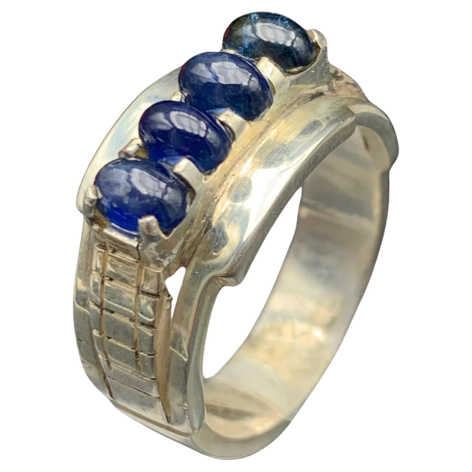 Anello a fascia da uomo con zaffiro multiplo in argento 925 (incastonatura a canale) 10,5