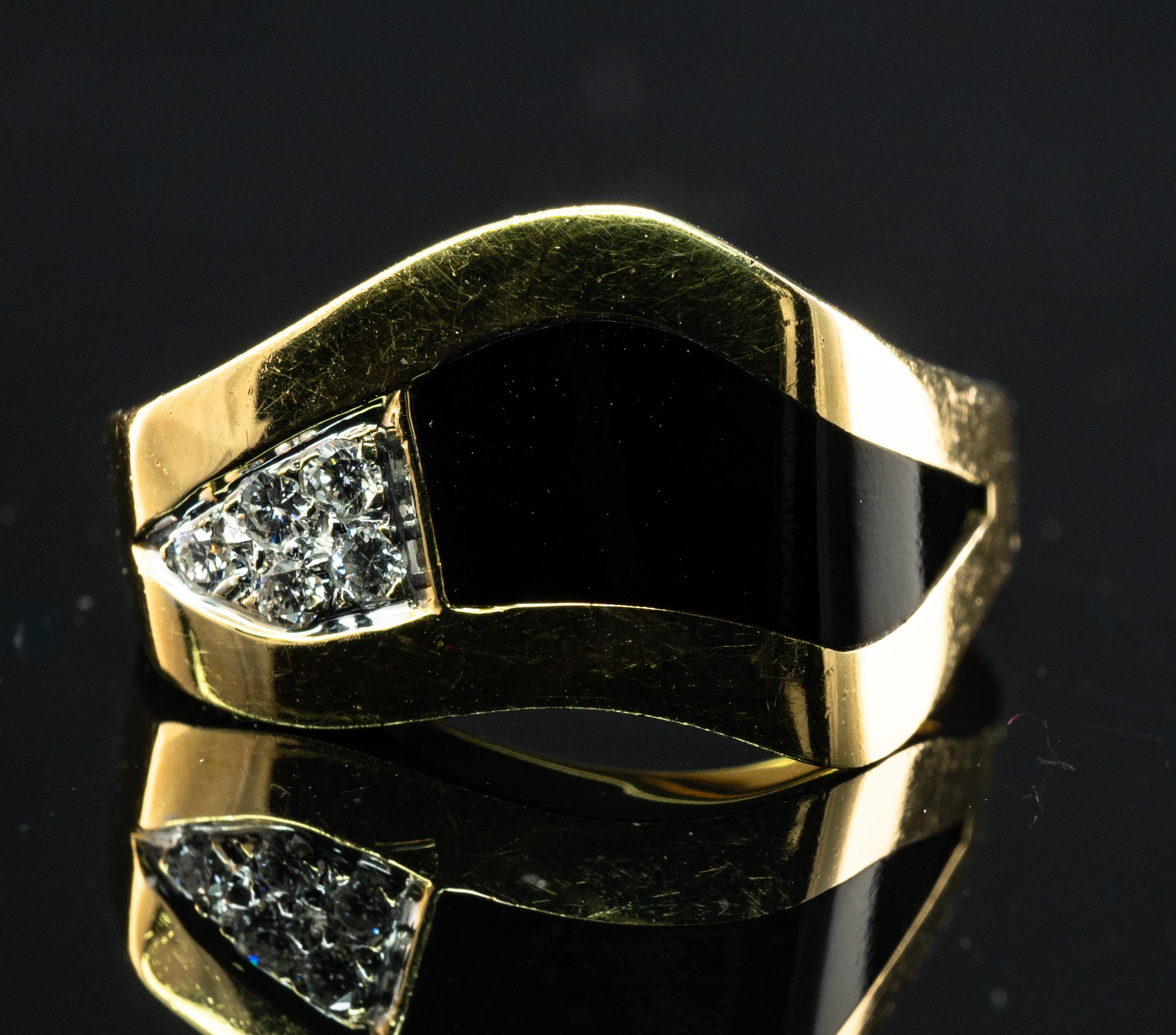 Mens Natural Diamond Onyx Ring 18K Gold Band For Sale 7