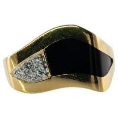 Vintage Mens Natural Diamond Onyx Ring 18K Gold Band