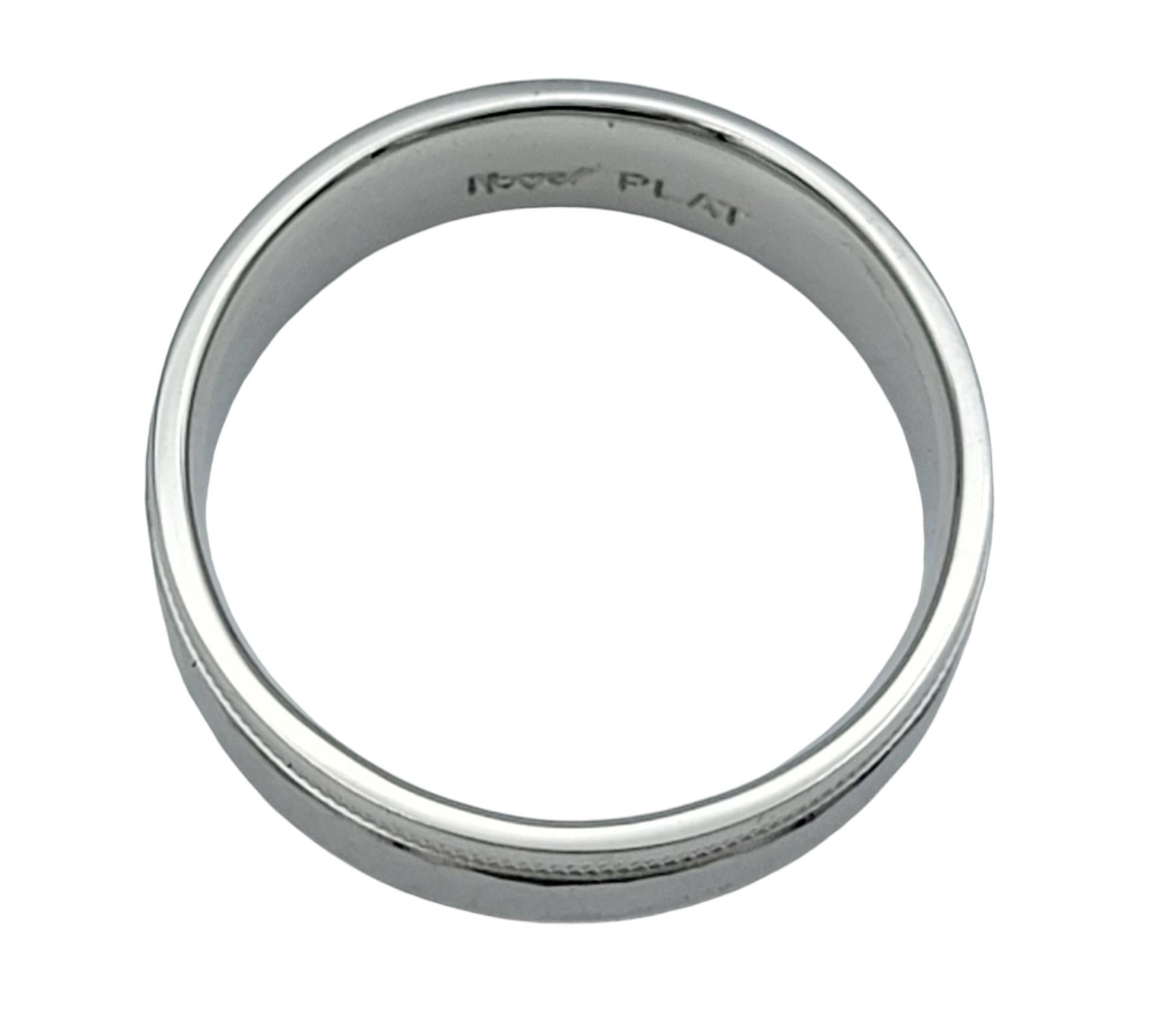 Mens Novell Hammered Finish Platinum Wedding Band Ring with Milgrain Detail In Good Condition For Sale In Scottsdale, AZ