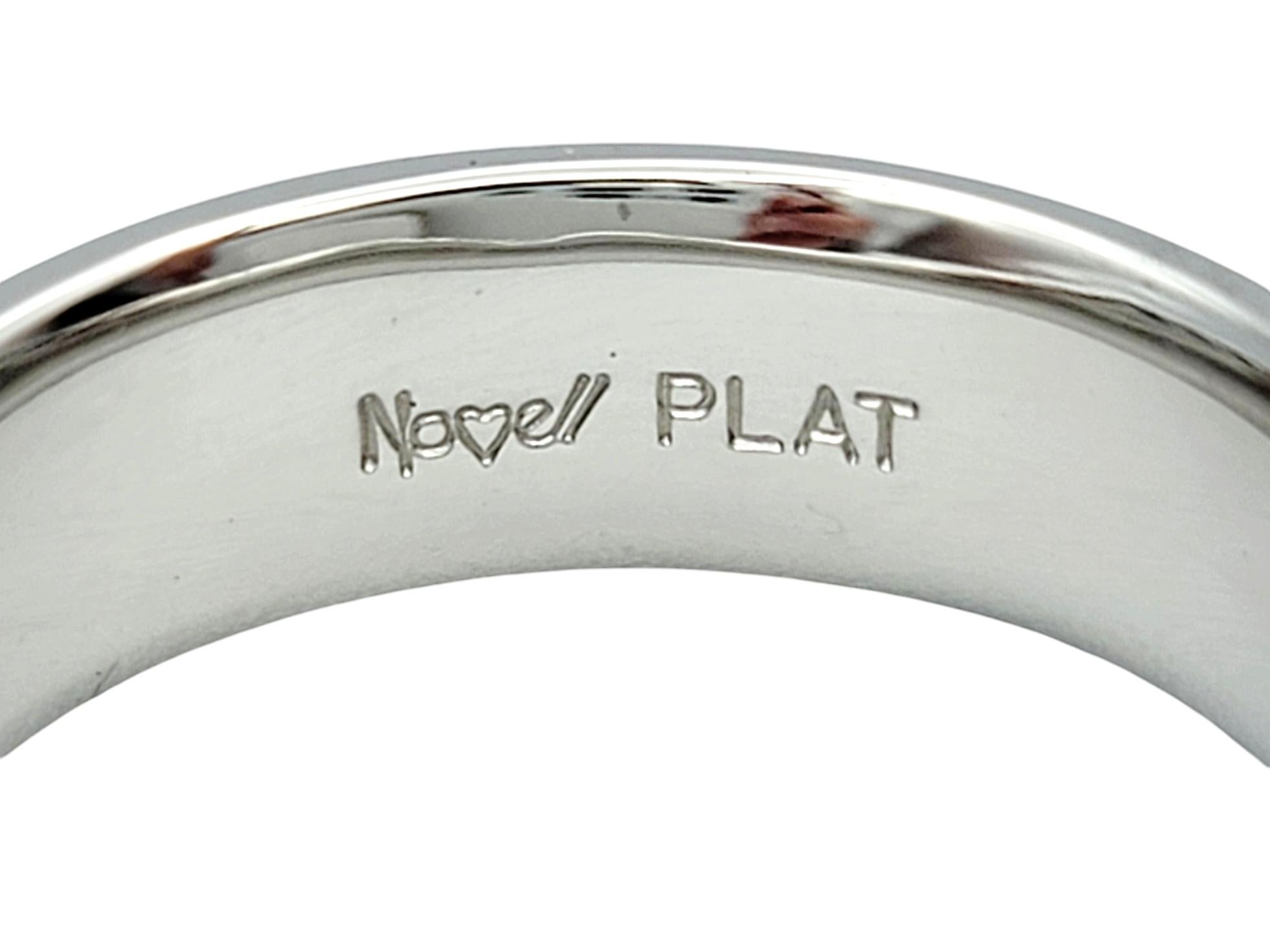 Women's Mens Novell Hammered Finish Platinum Wedding Band Ring with Milgrain Detail For Sale