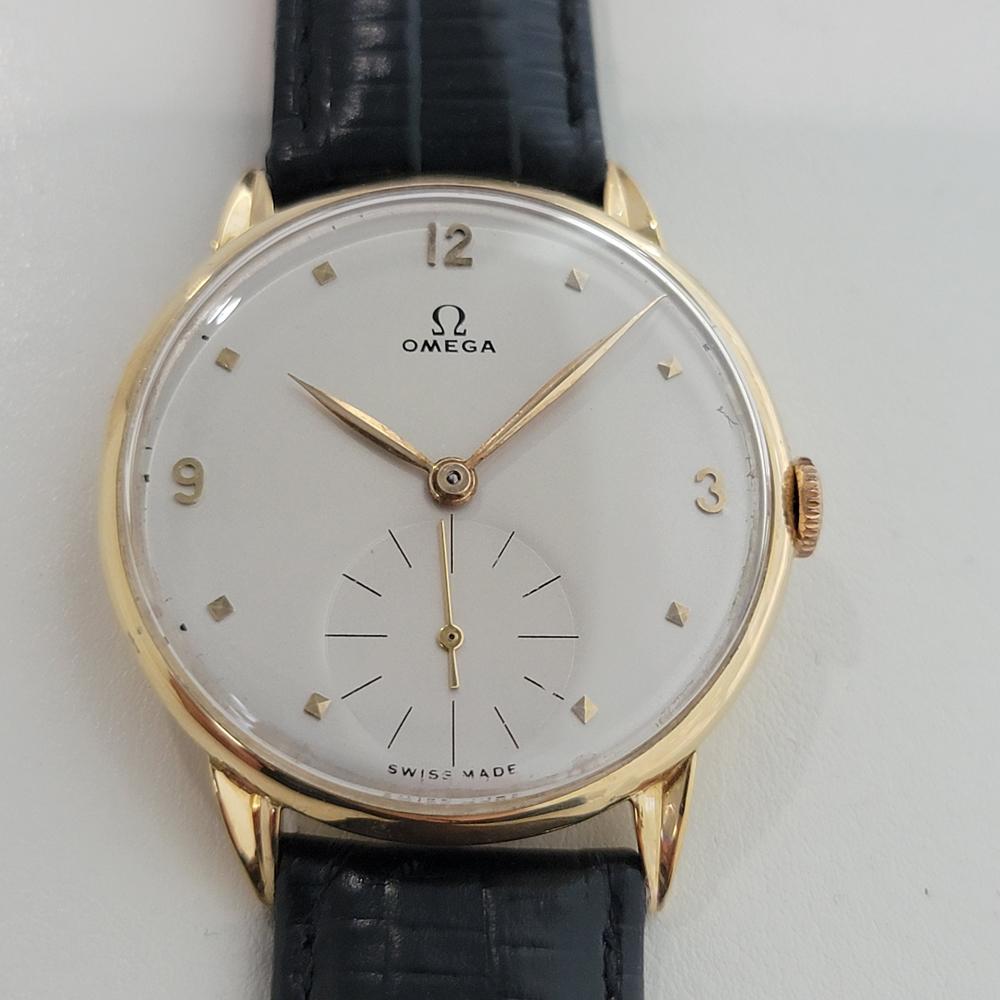  klassisch, Herrenuhr aus massivem 18-karätigem Gold Omega cal.30T2 mit Handaufzug, ca. 1940er Jahre. Von einem Uhrmachermeister für echt befunden. Wunderschönes, signiertes Omega-Zifferblatt, aufgesetzter vergoldeter Bolzen und arabische Ziffern 3,