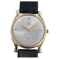Omega cal 28 Montre habillée à remontage manuel, en or 18 carats, vintage suisse, années 1940, RA407