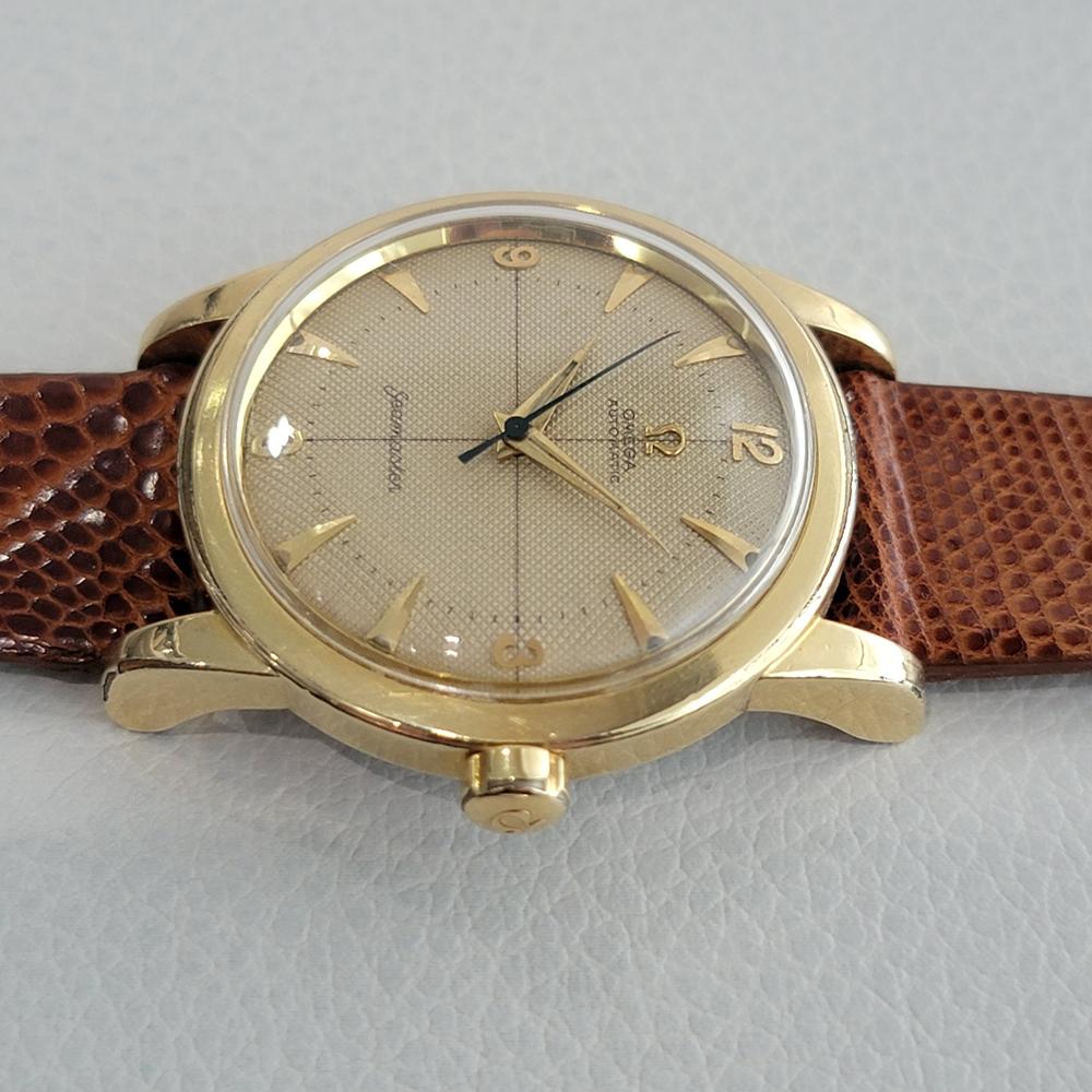 Mens Omega Seamaster 2577 34mm 14K Gold Capped Automatic 1950s All Original JM7 In Excellent Condition In Beverly Hills, CA