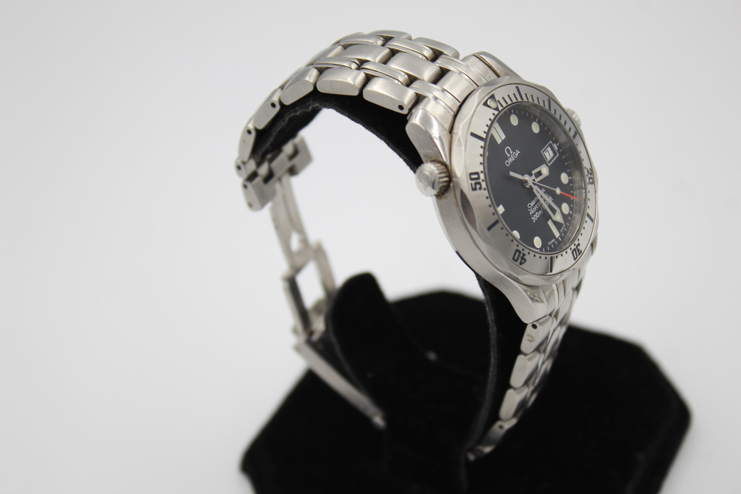 Men's Omega Seamaster Steel Watch, Blue Dial In Good Condition In Paris, FR