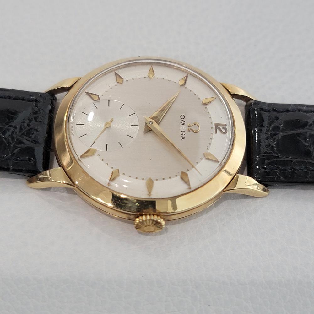 Mens Omega Tresor Ref 2684 14k Gold Manual Wind Dress Watch 1950s JM13 In Excellent Condition In Beverly Hills, CA