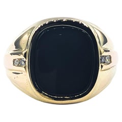 Mens Onyx Ring With Diamonds In Yellow Gold