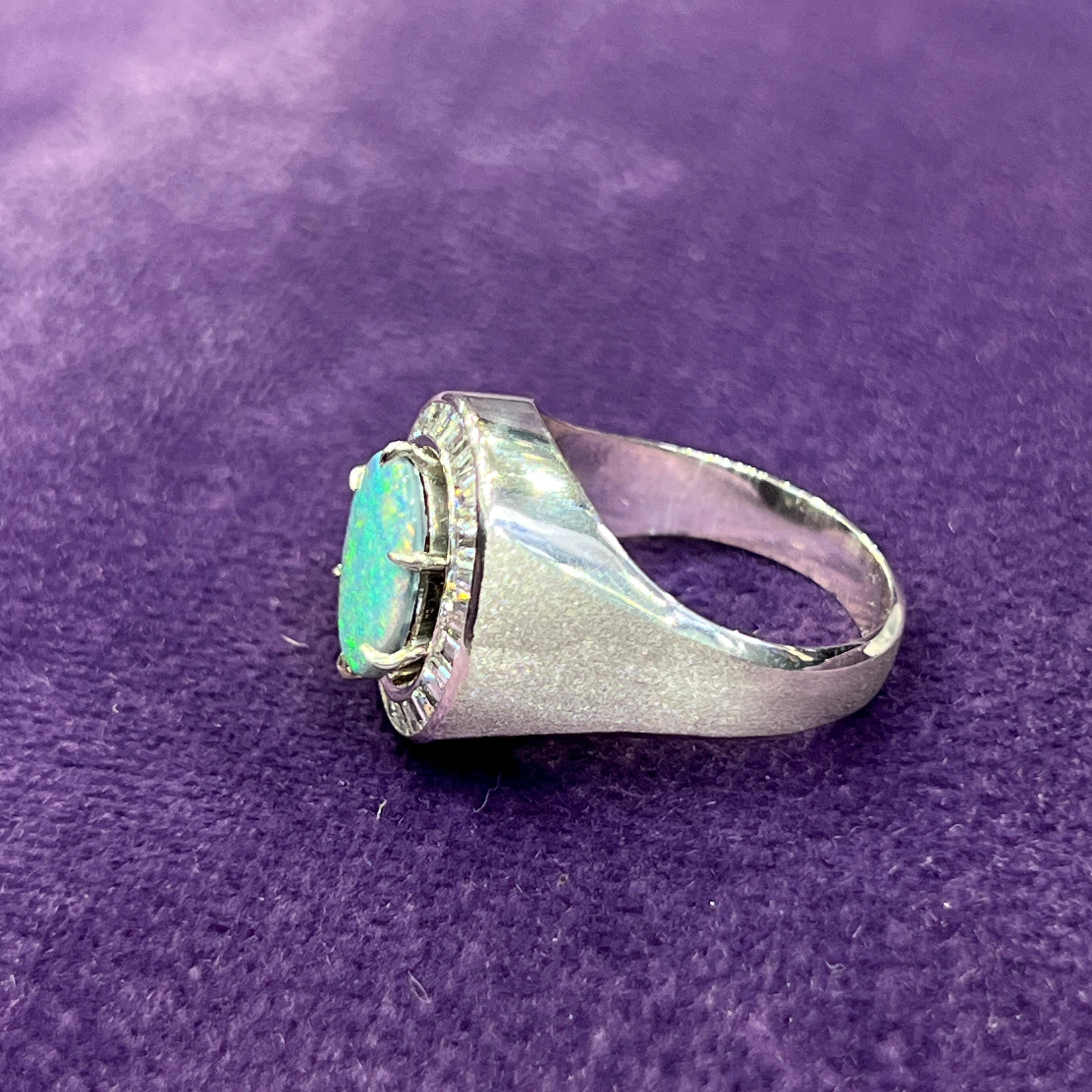 Women's Men's Opal & Diamond Ring For Sale