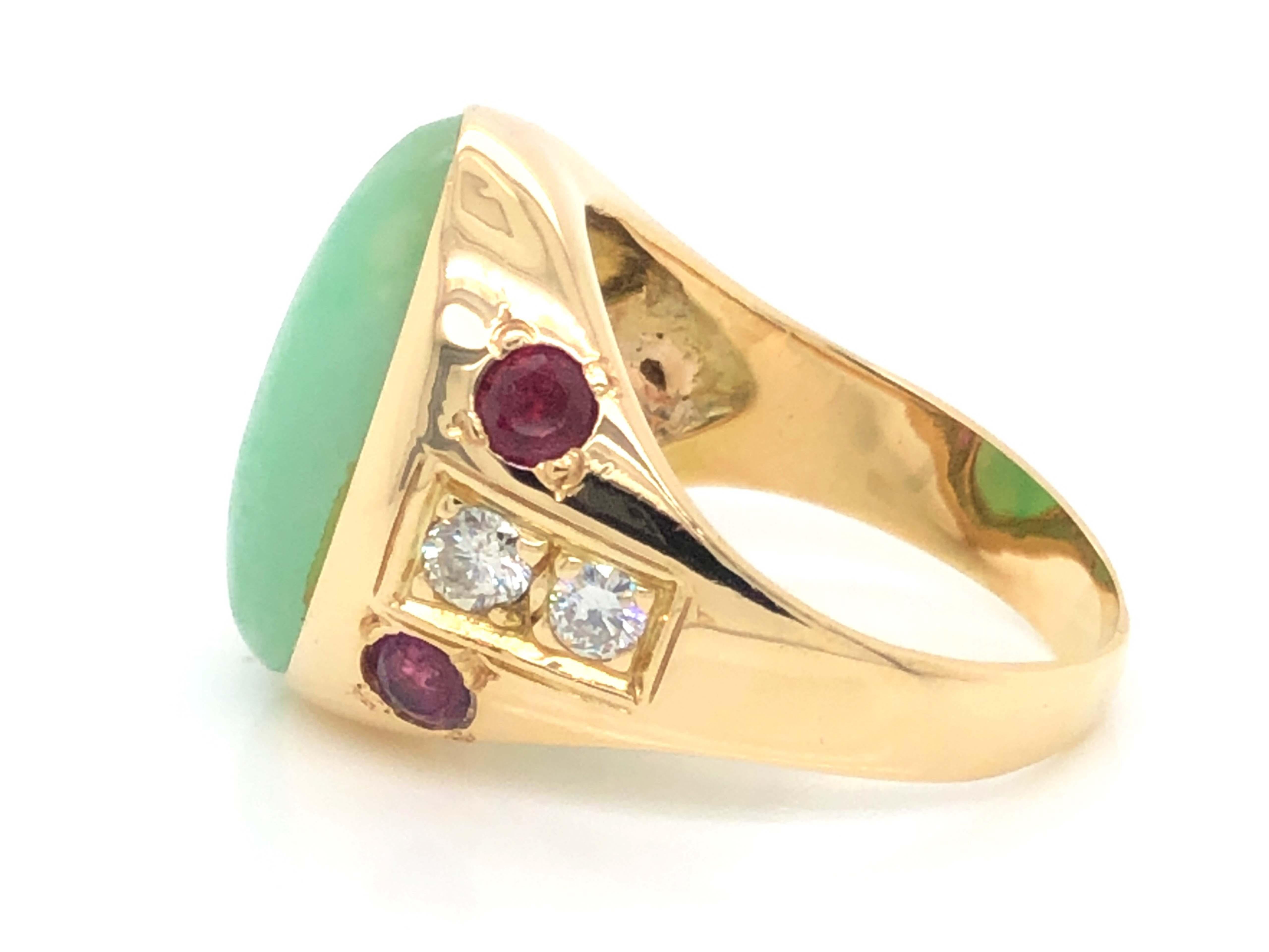 Modern Men's Oval Pale Mottled Green Jade, Diamond and Ruby Ring - 14k Yellow Gold For Sale