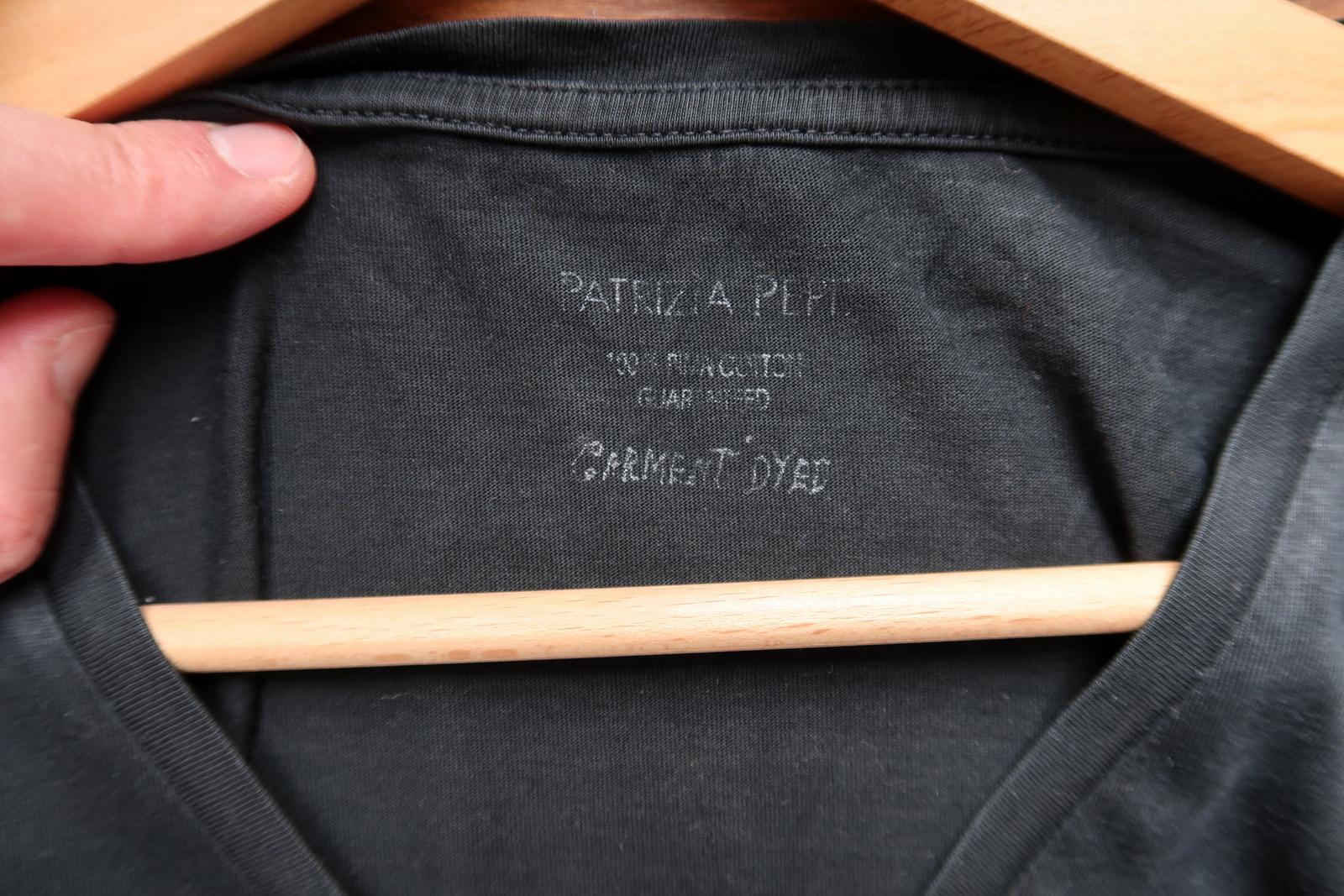 Men's Patrizia Pepe T-Shirt, 2008 Collection, Size S, Made in Italy, 2C12 In Good Condition For Sale In Bordeaux, FR