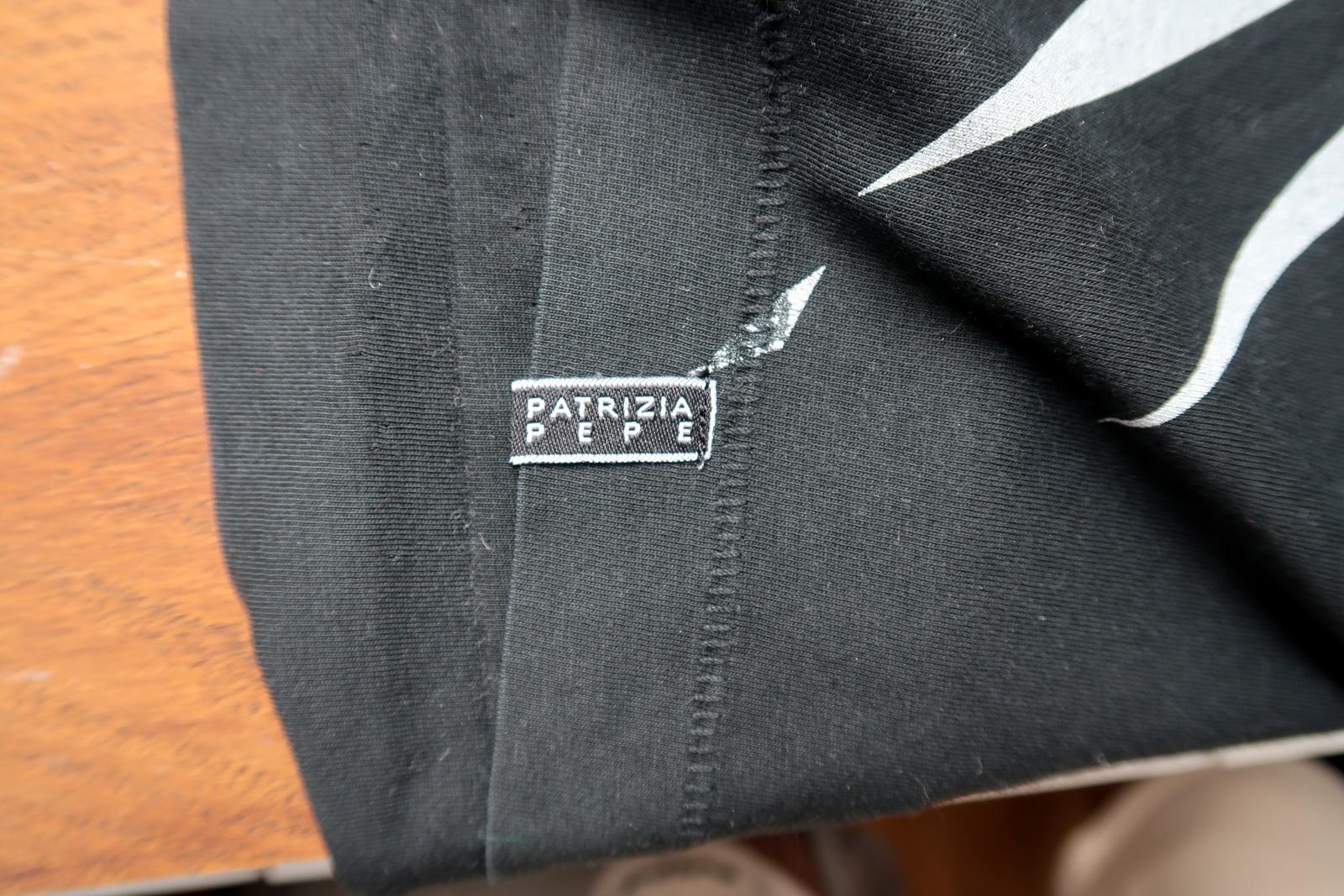 Contemporary Men's Patrizia Pepe T-Shirt, 2008 Collection, Size S, Made in Italy, 2C12 For Sale
