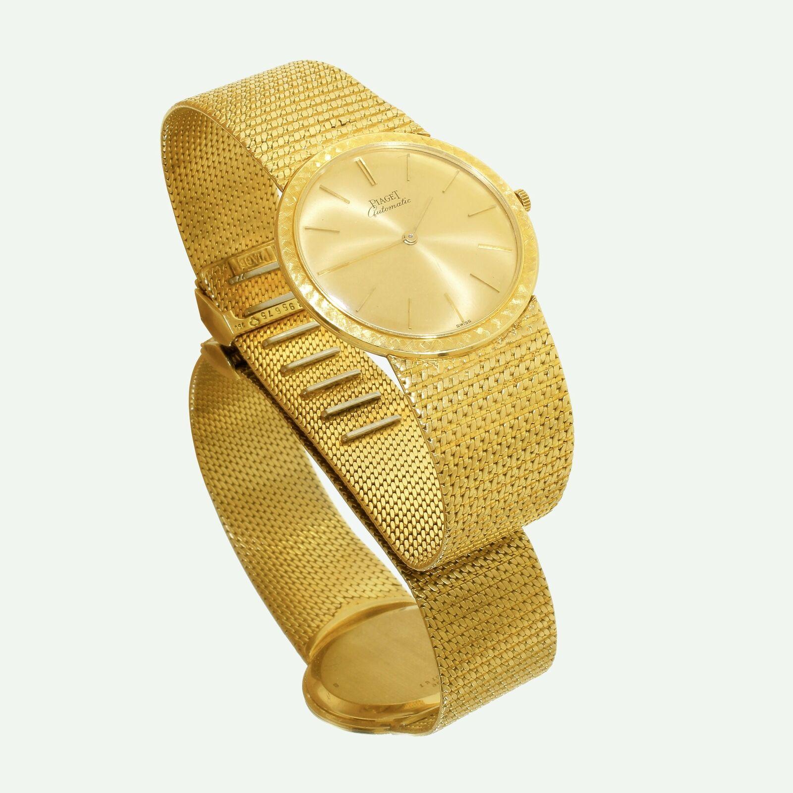 Piaget Ref. 12103 18k Gold Automatic, circa late 1960's. This great classic timepiece has been in the same family since new, and has been well looked after.
When worn it looks tastefully elegant, very classy and of course timeless. This watch can