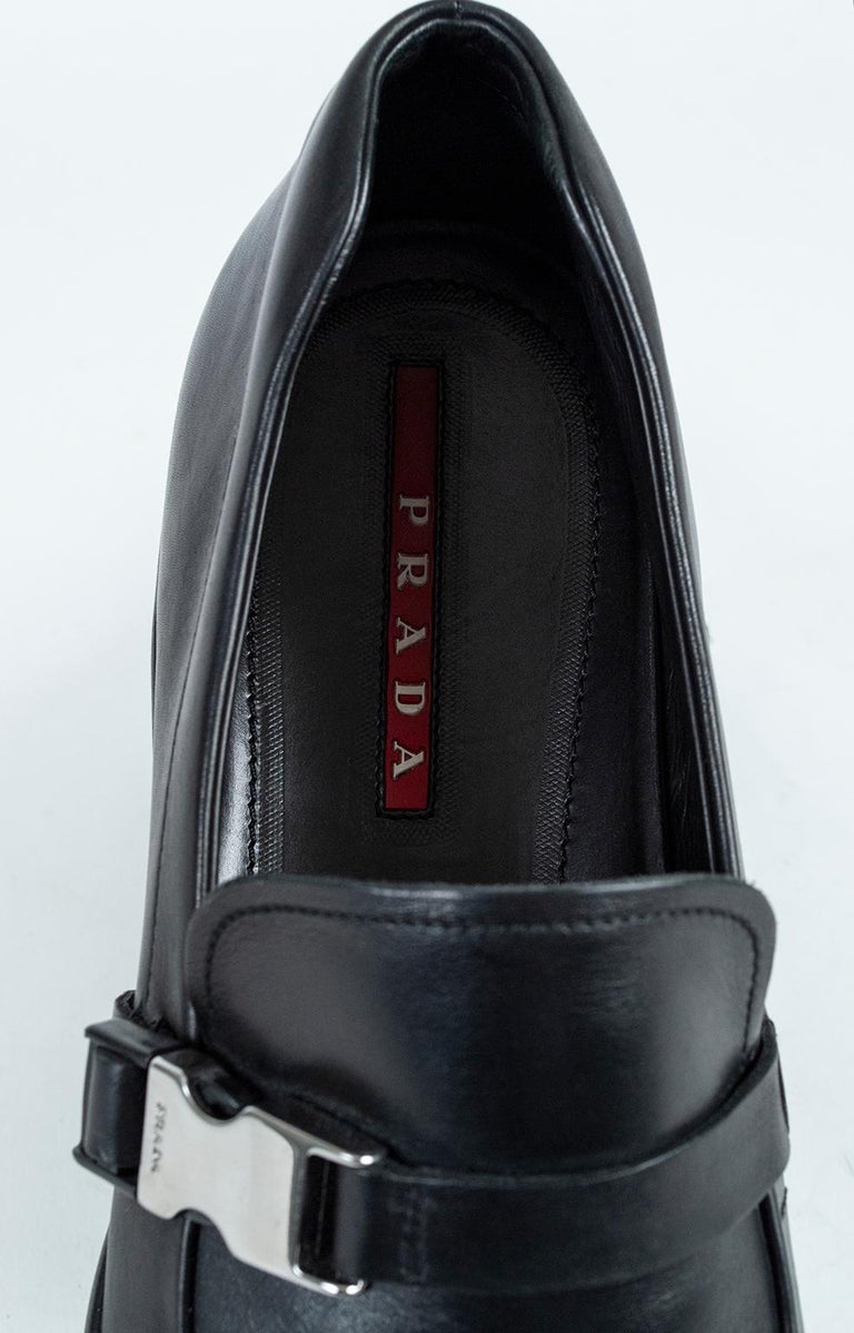 Men\'s Prada Calfskin Engraved Buckle Black Loafer Size US 10/UK 9 $850 Prada Black Leather Logo Buckle Linea Rossa Loafer UK 9  main image 2