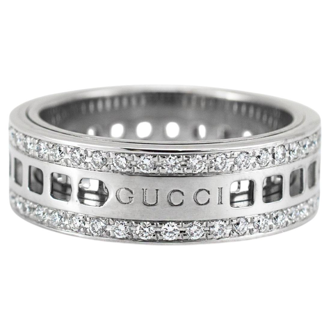 Gucci-Herrenring aus 18-karätigem Weißgold mit Diamanten (insgesamt 0,99 Karat) im Eternity-Design, drehbar, aus dem Auslaufsortiment