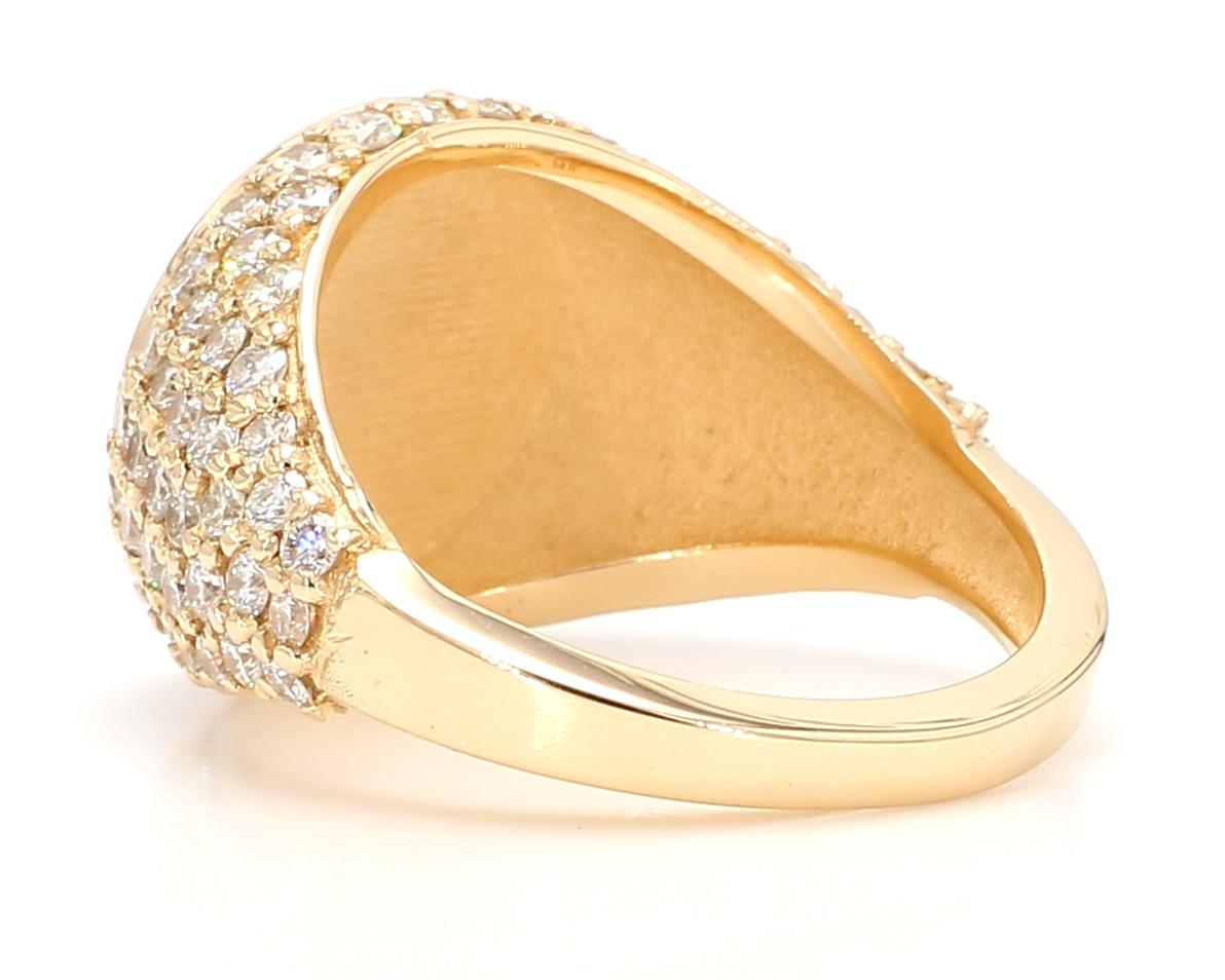 Mens Ring 2.37 Ct in White Brilliant Diamonds (123 pc) 14K Yellow Gold For Sale 1