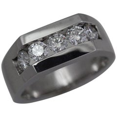 Men's Ring Round Diamonds 18 Karat White Gold