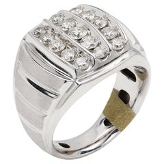 Men
s Ring Square Design Natural Diamonds Vintage 14 Karat White Gold Diamond