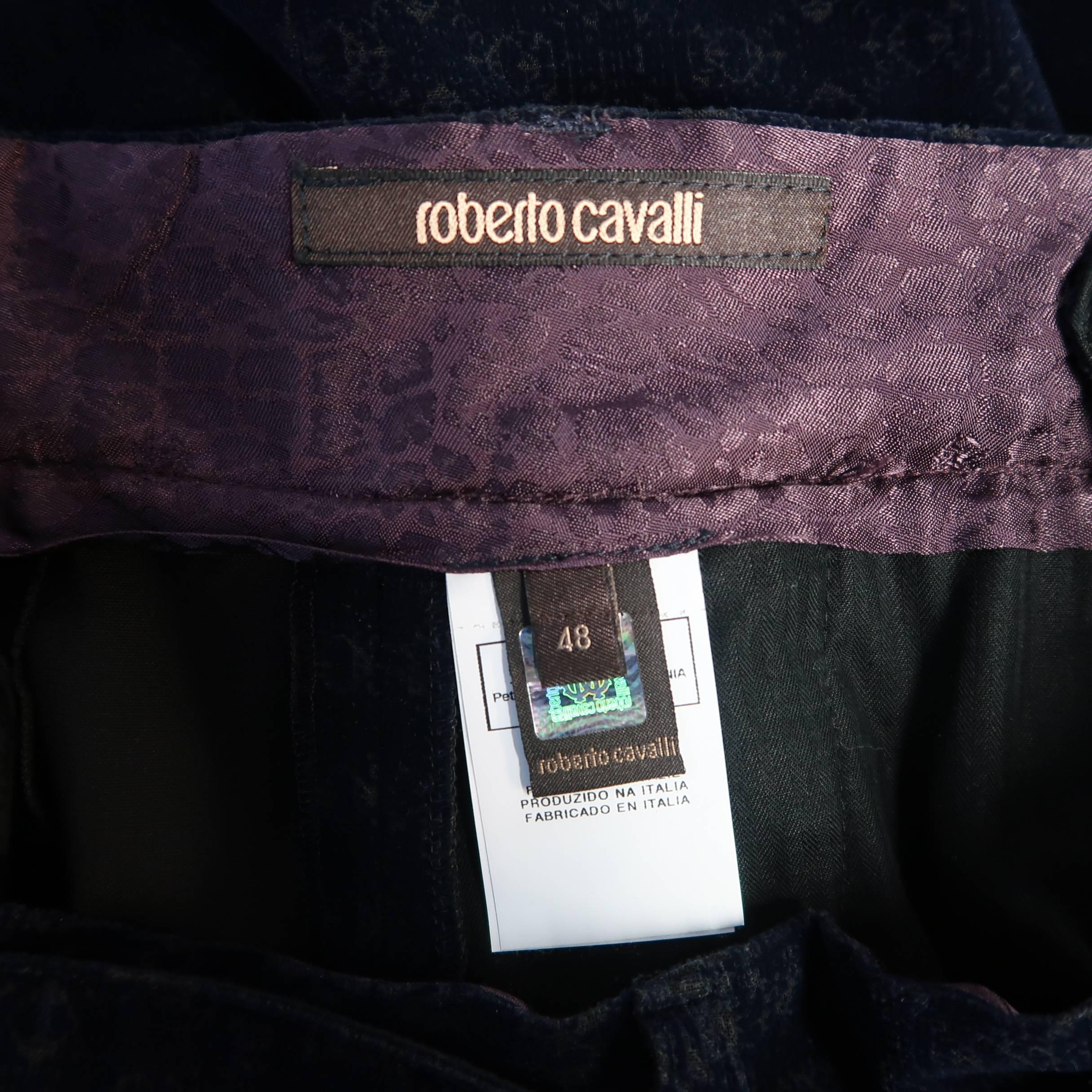 Men's ROBERTO CAVALLI Size 32 Navy Printed Velvet Belted Dress Pants 3